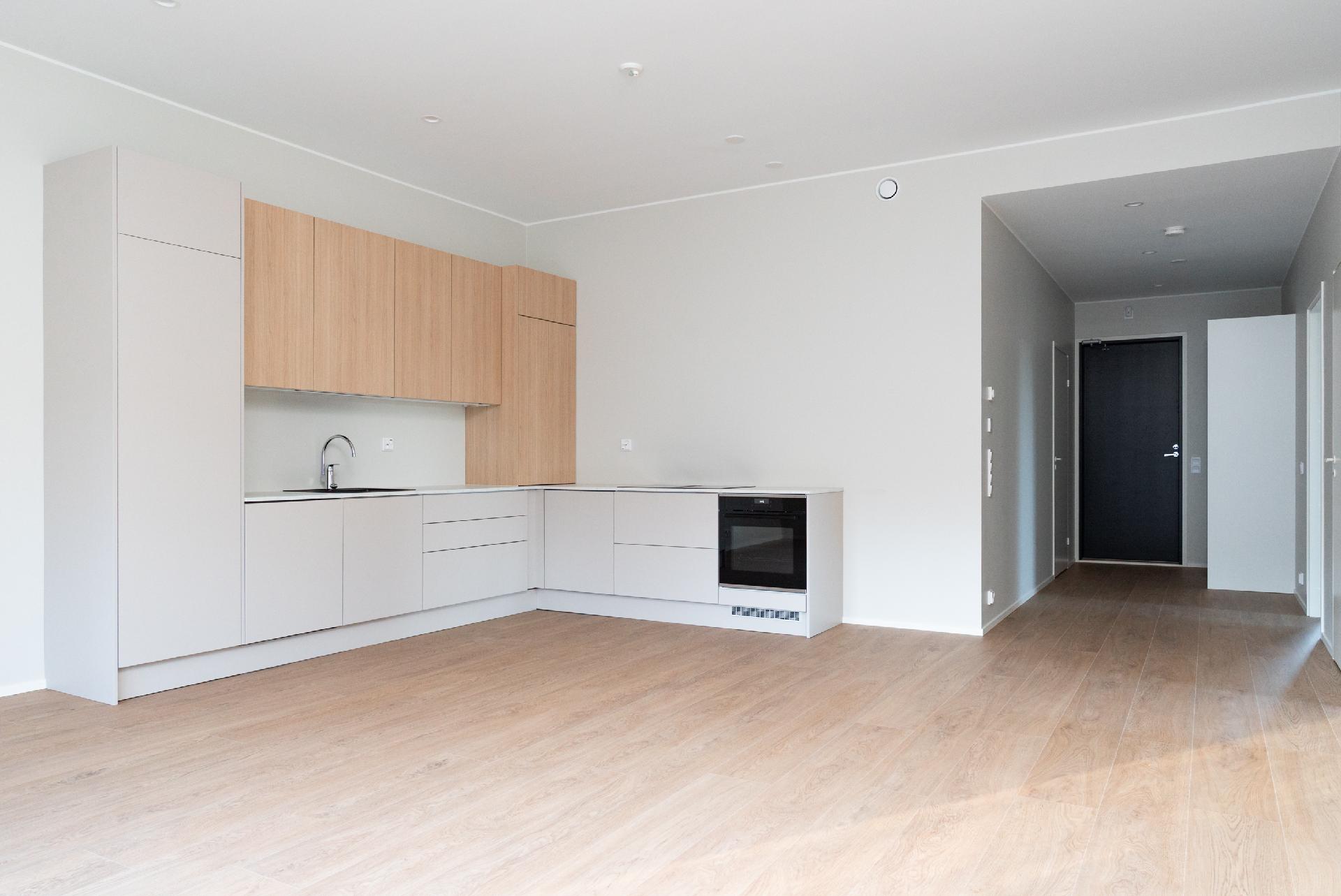 Alalahdentie 10, Ristonmaa, Jyväskylä