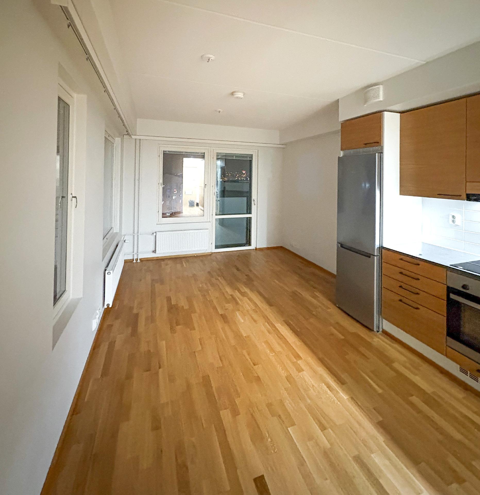 Huone ilman kalusteita