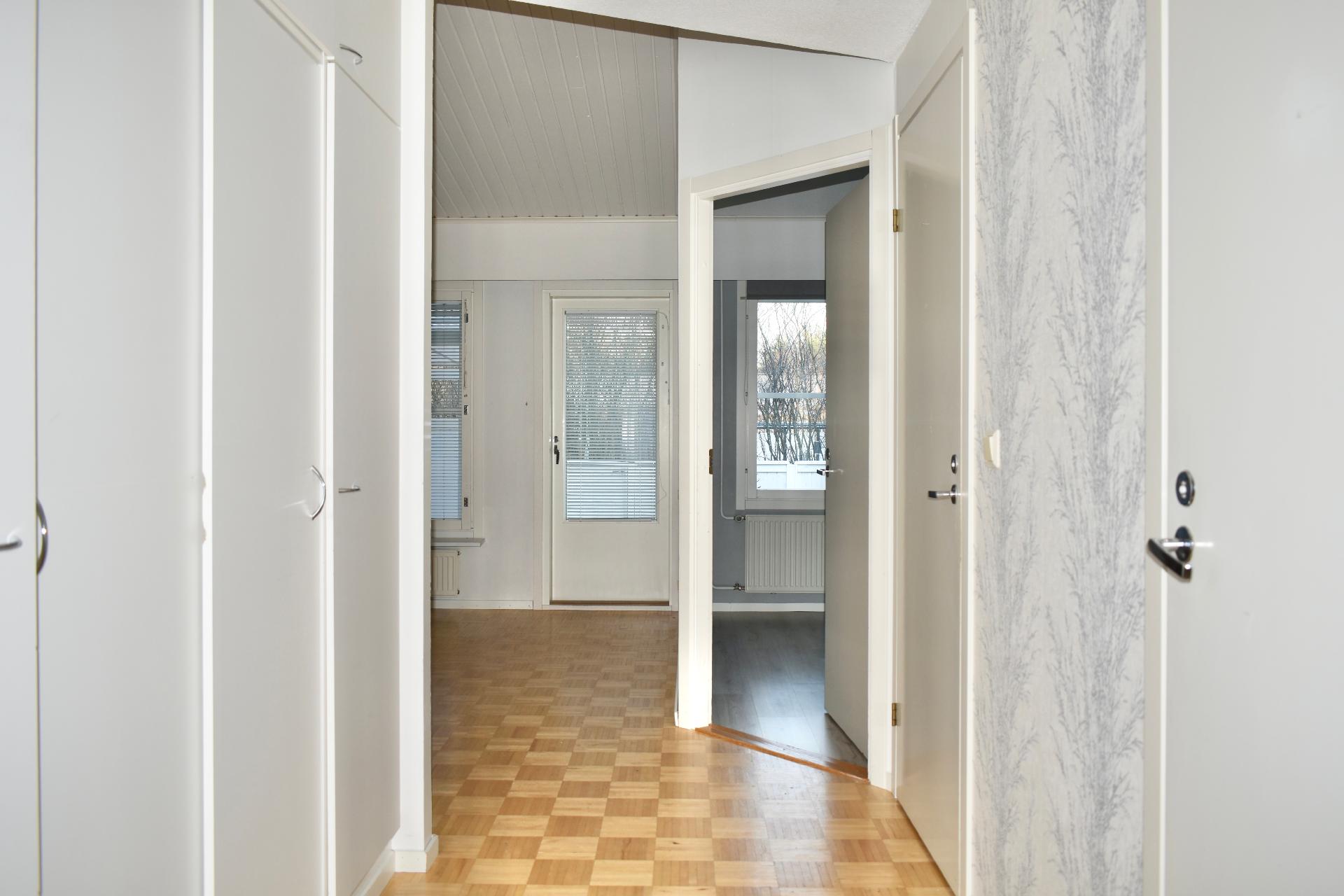 Pirtapolku 8, Lohtaja, Kajaani