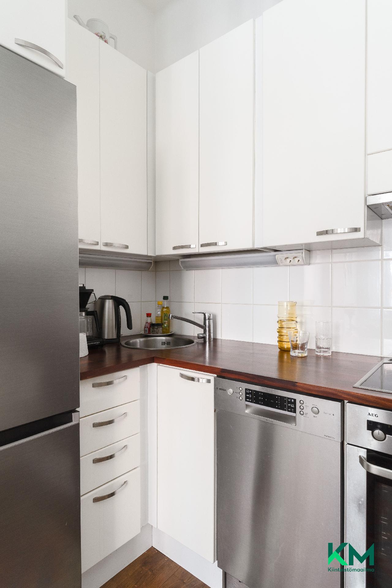 Runeberginkatu 8, Etu-Töölö, Helsinki