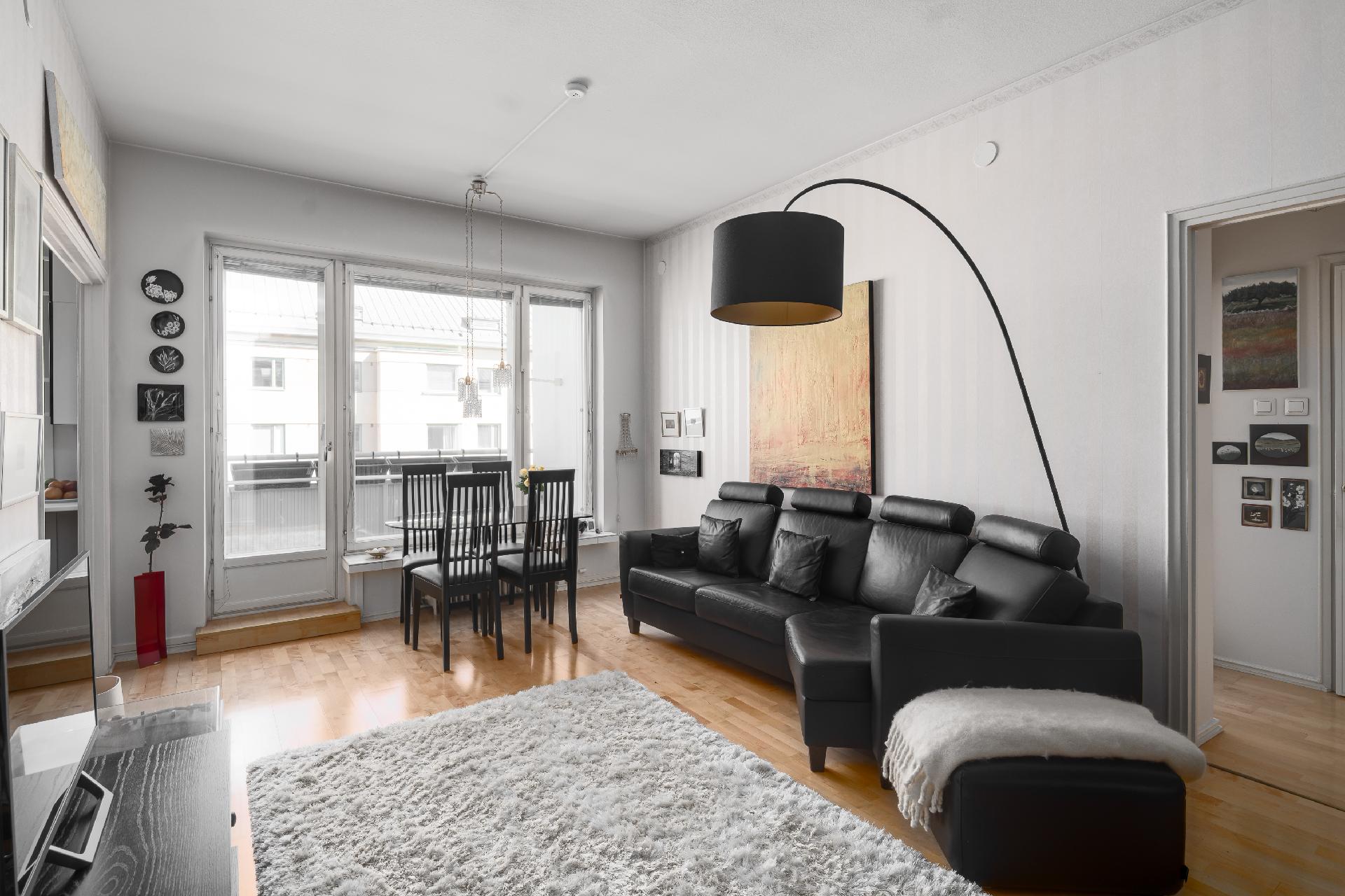 Mannerheimintie 100, Taka-Töölö, Helsinki