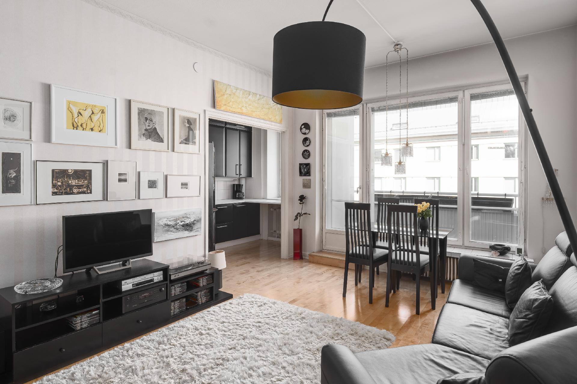 Mannerheimintie 100, Taka-Töölö, Helsinki