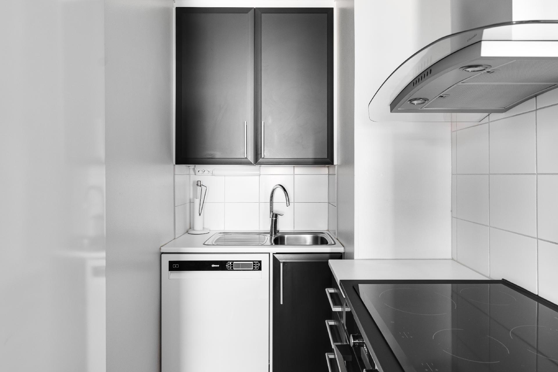 Mannerheimintie 100, Taka-Töölö, Helsinki