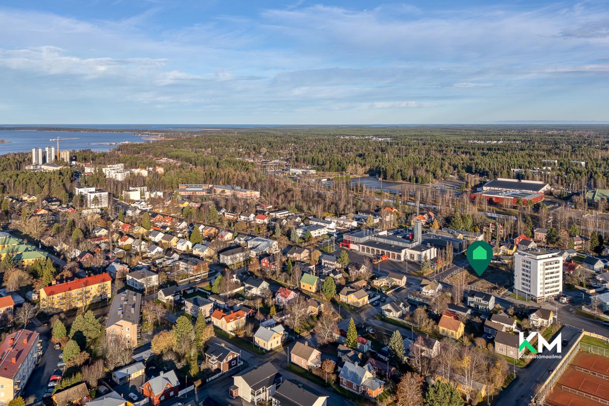 Falanderinkatu 7, Hollihaka, Kokkola