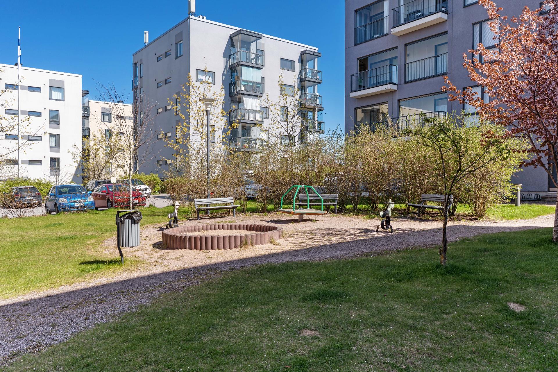 Piilipuuntie 17, Suurpelto, Espoo