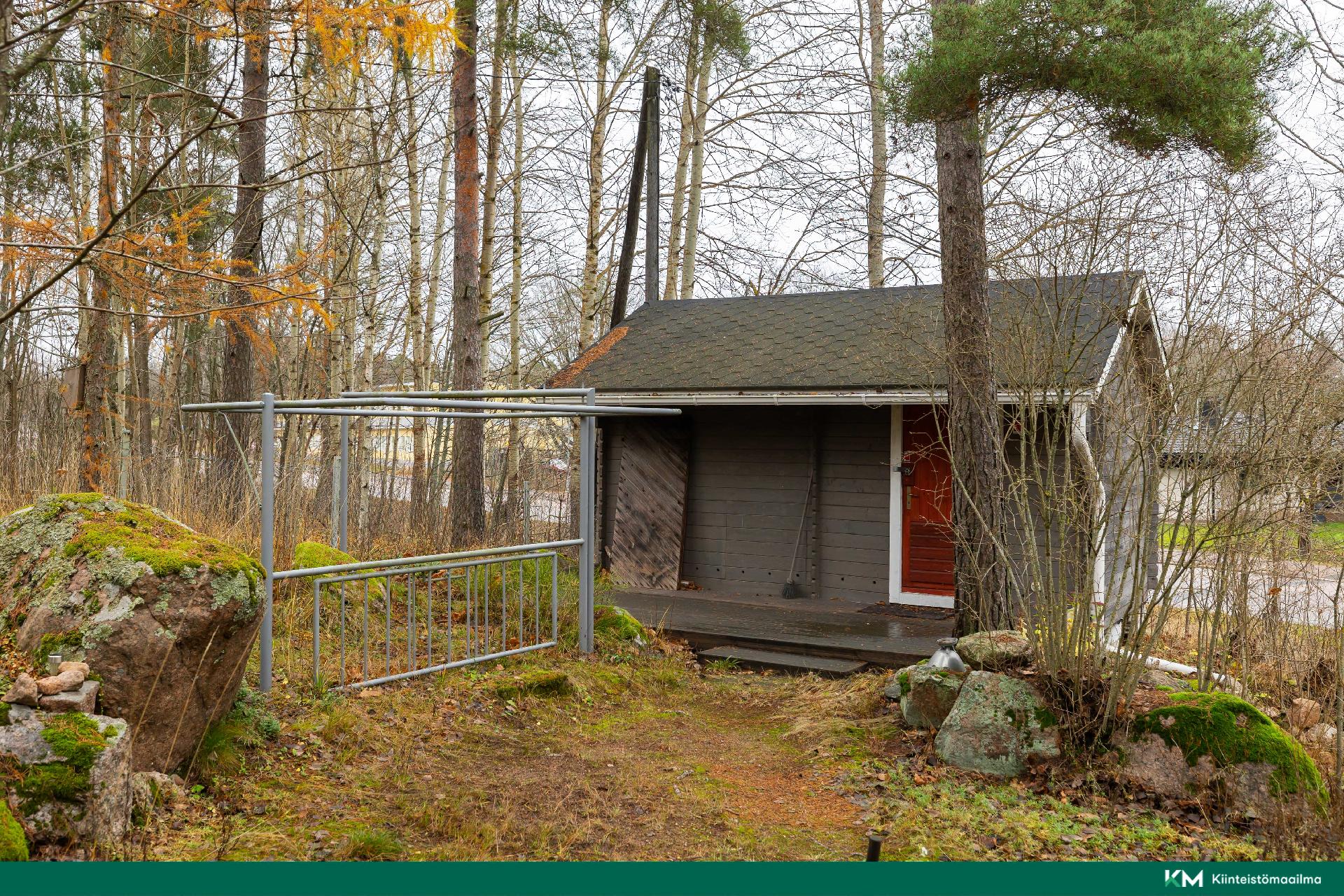 Piha-aitta on valmistunut v.2014