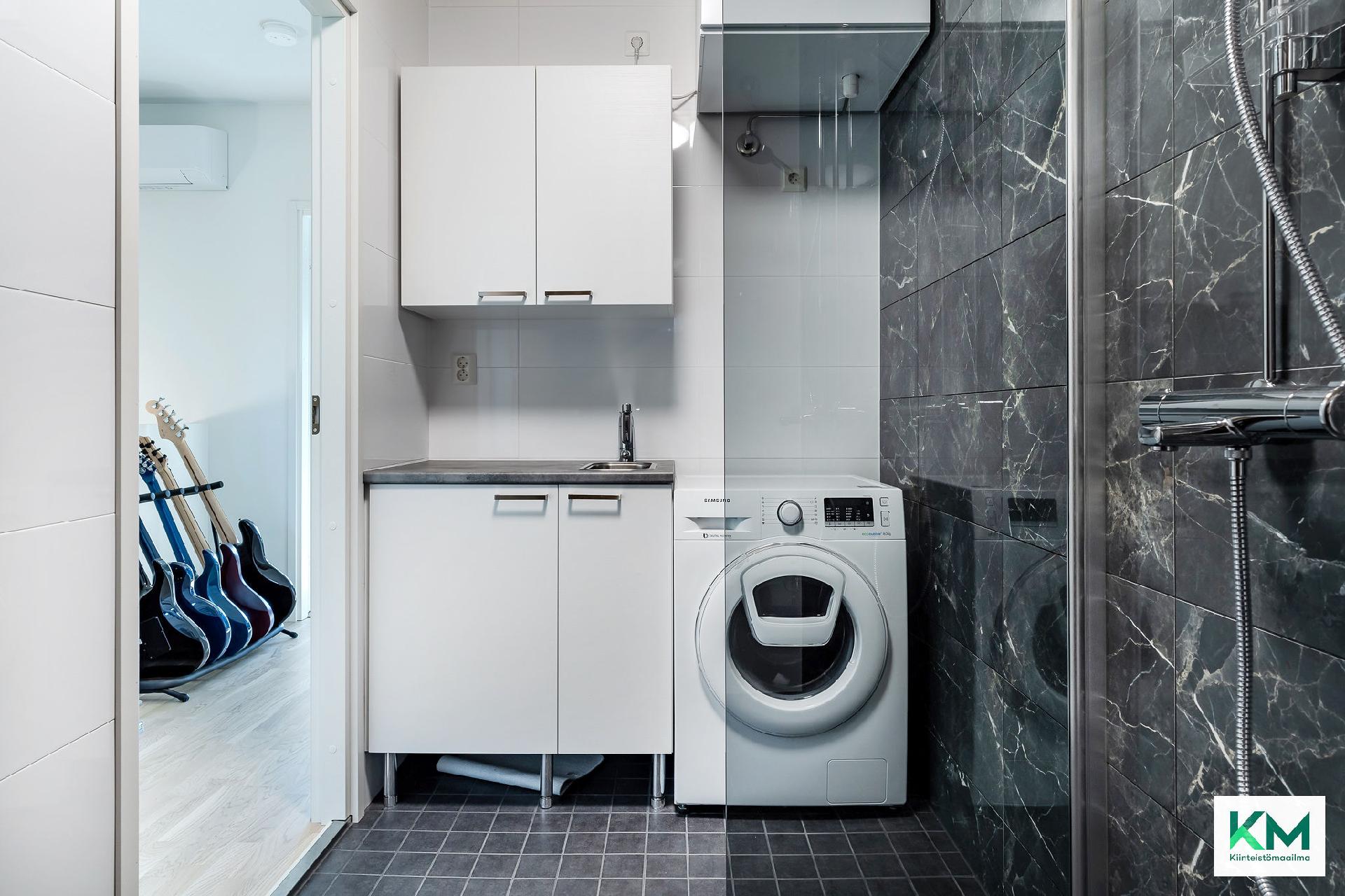 Heinurinkuja 6, Lintuhytti, Tampere