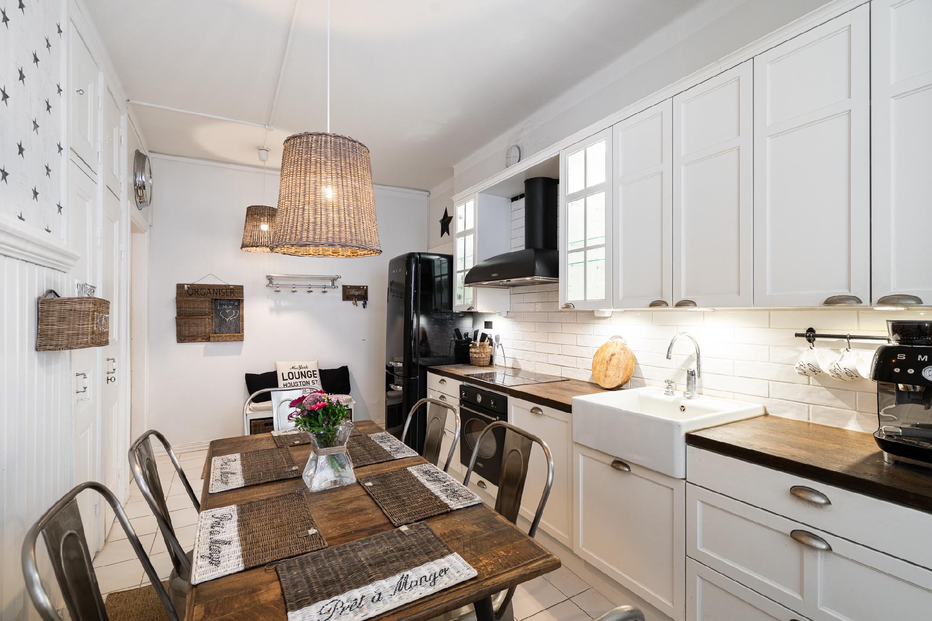 Palokunnankatu 10, Keskusta, Hämeenlinna