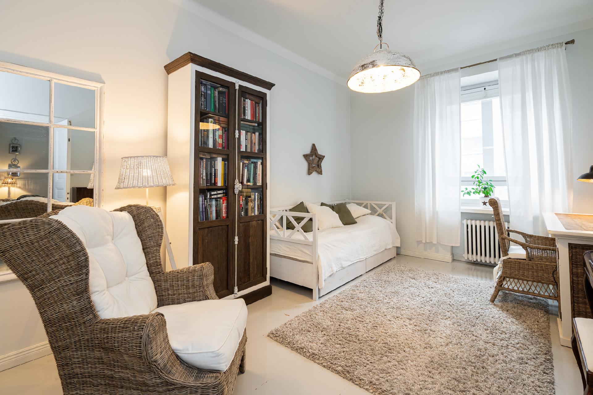 Palokunnankatu 10, Keskusta, Hämeenlinna