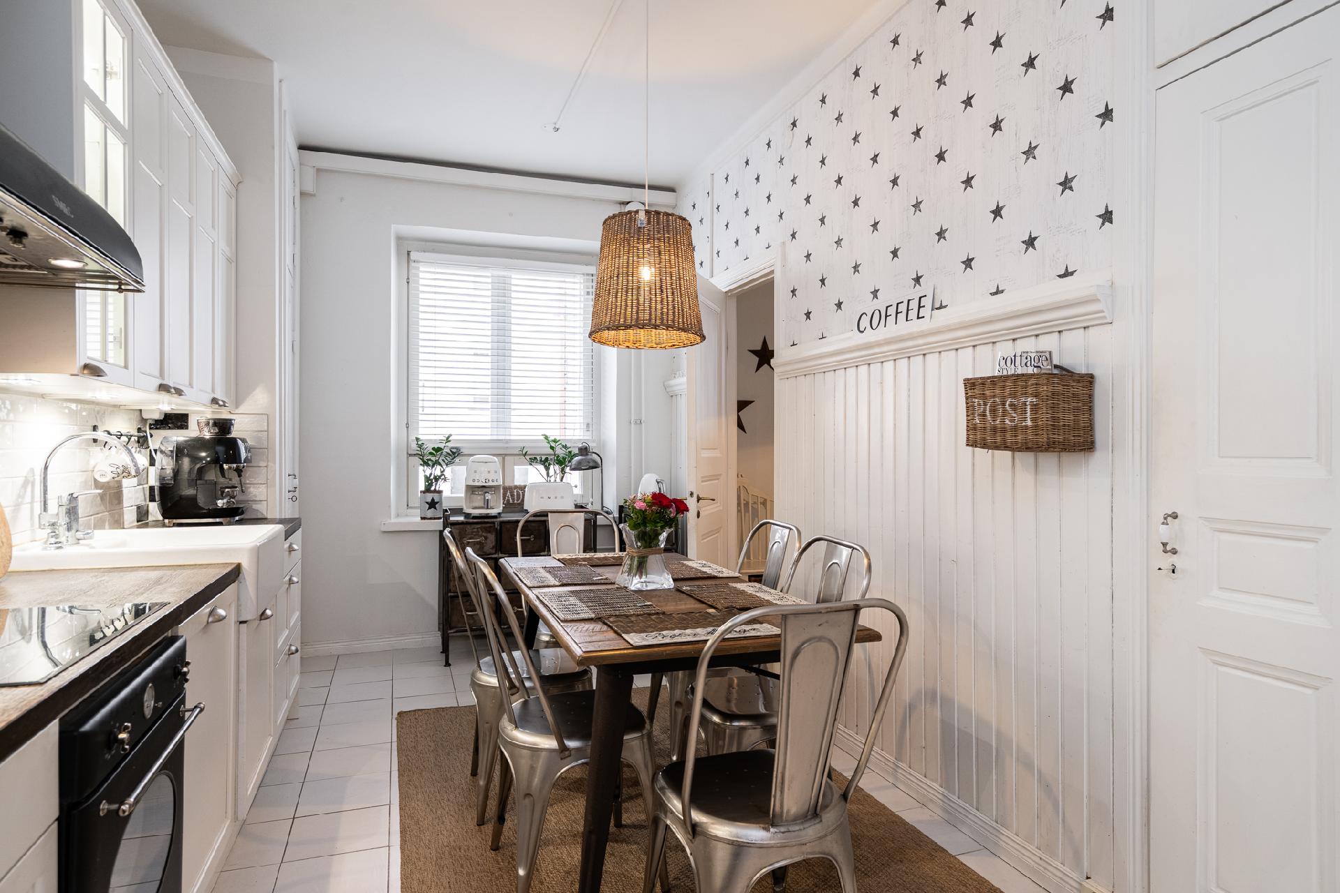 Palokunnankatu 10, Keskusta, Hämeenlinna