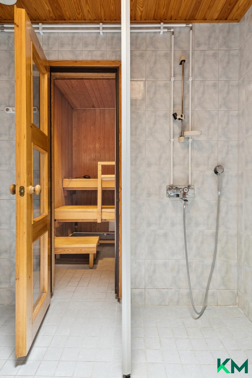 Lastatie 20, Länsi-Pakila, Helsinki