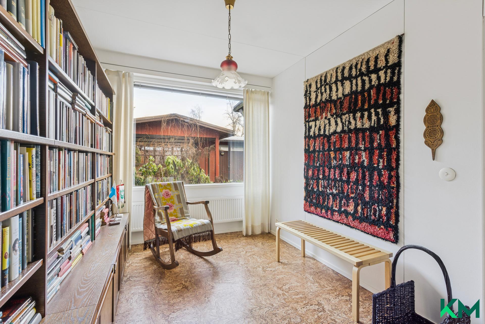 Lastatie 20, Länsi-Pakila, Helsinki