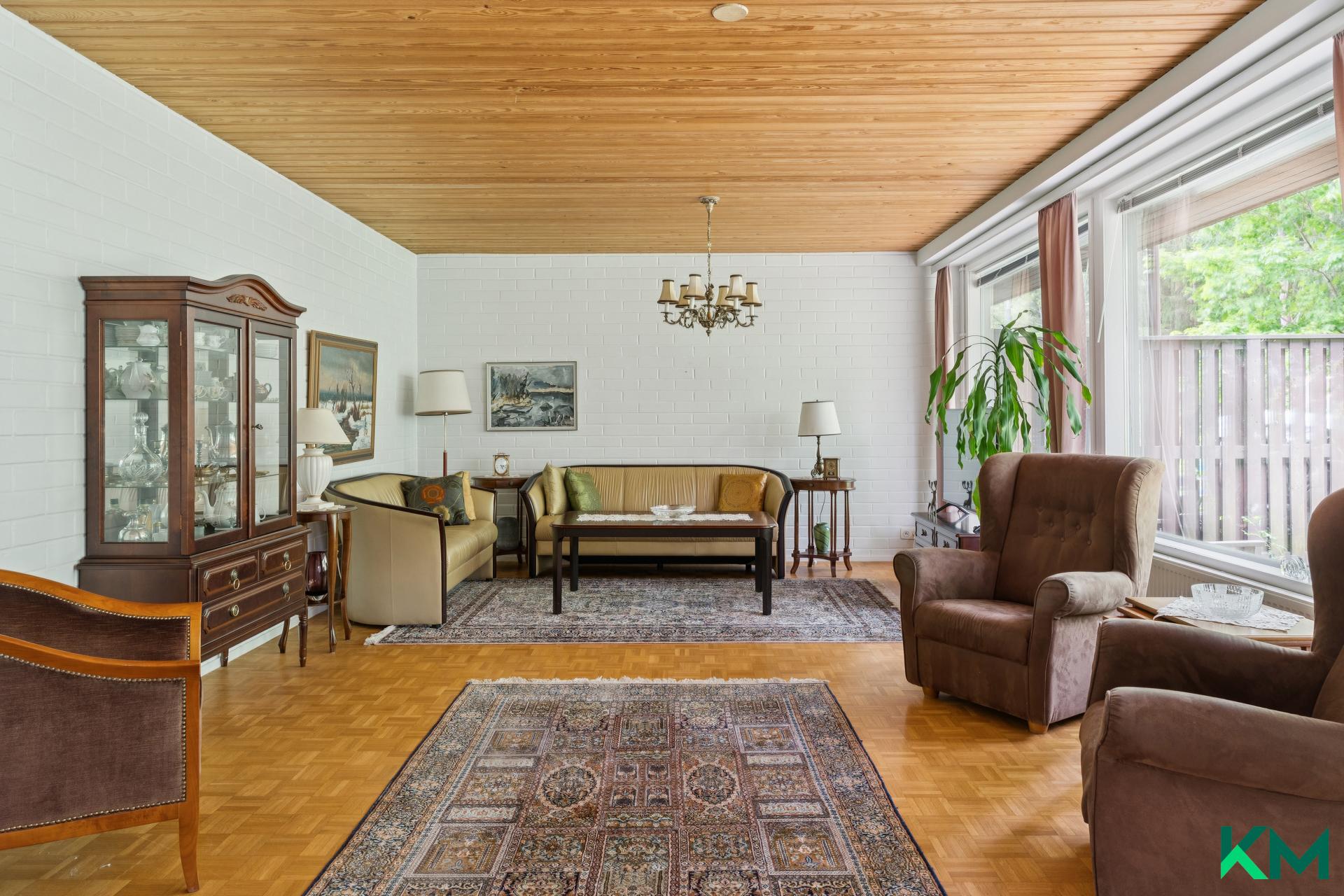 Lastatie 20, Länsi-Pakila, Helsinki