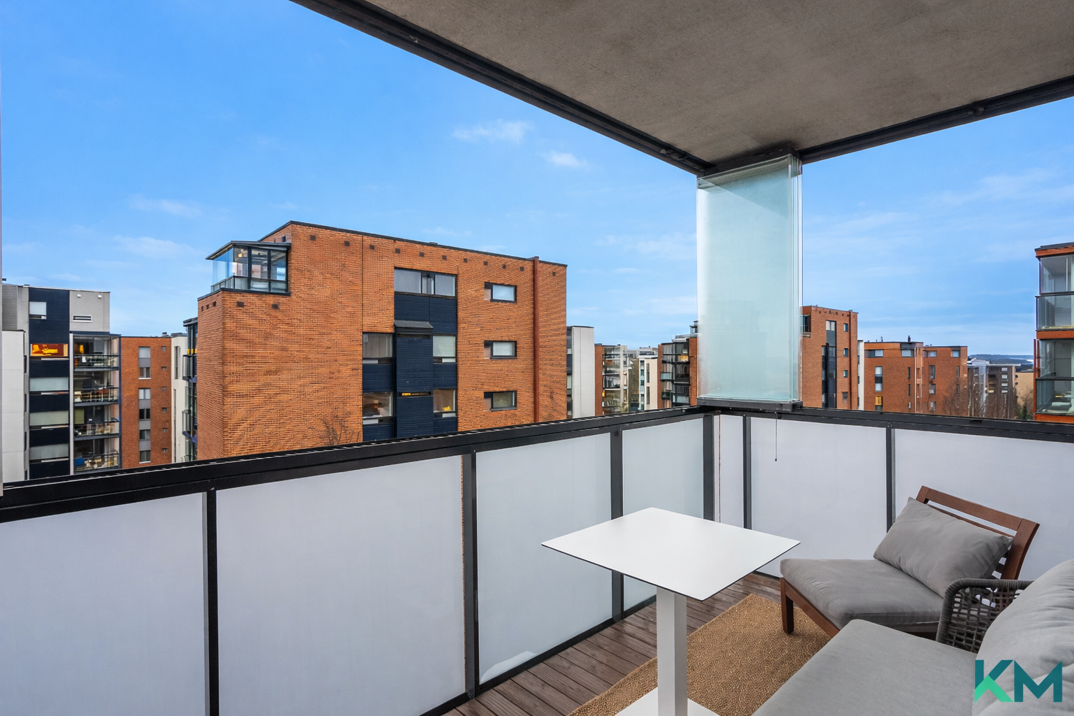 Nahkahousuntie 1, Lauttasaari, Helsinki