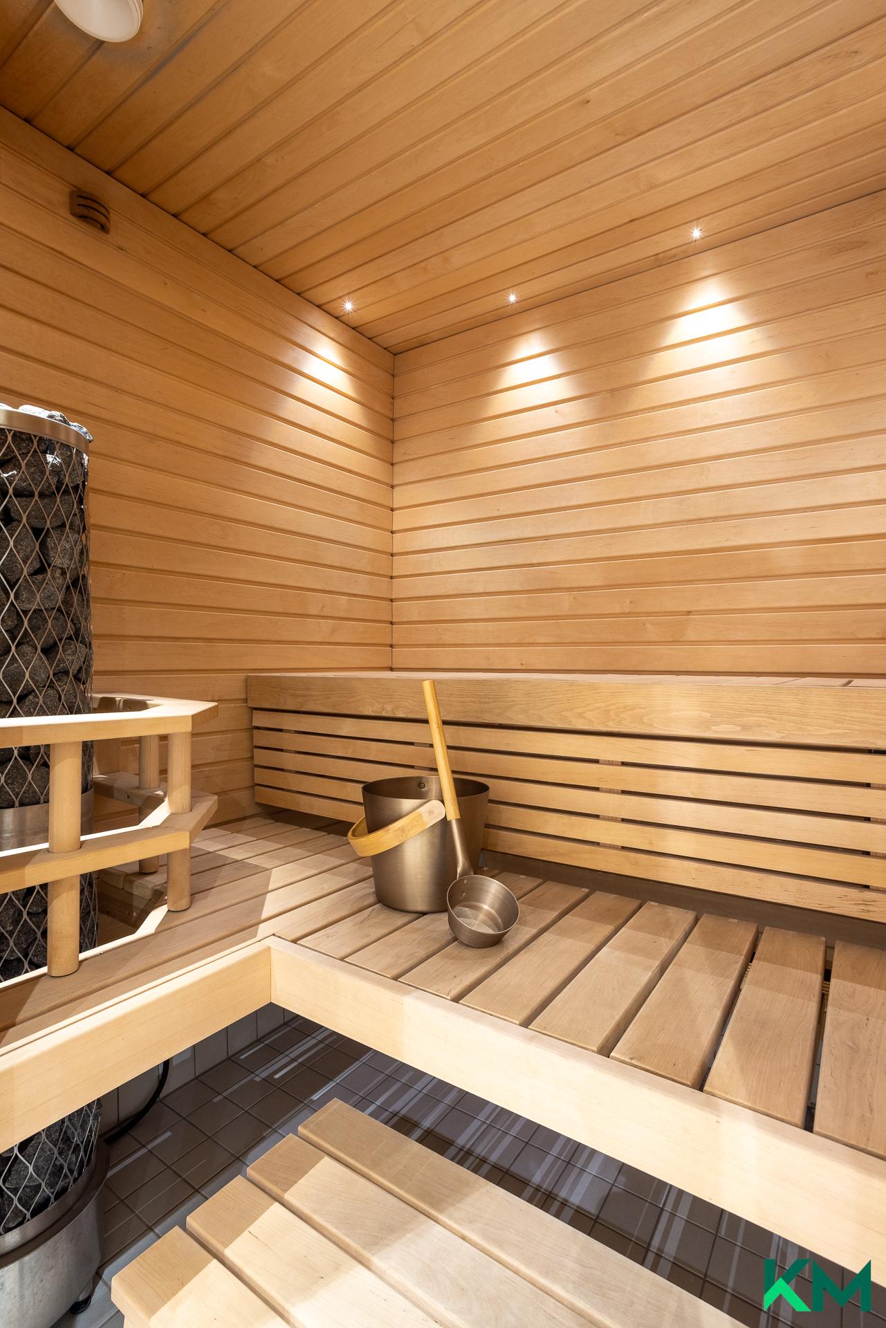 Nahkahousuntie 1, Lauttasaari, Helsinki