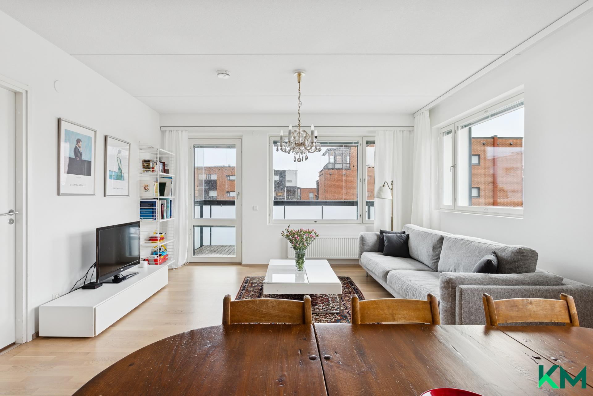 Nahkahousuntie 1, Lauttasaari, Helsinki