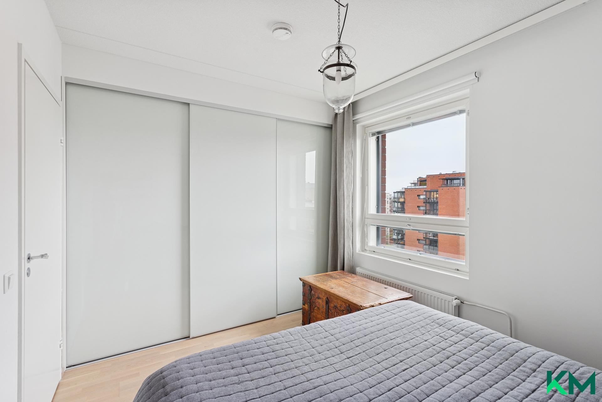 Nahkahousuntie 1, Lauttasaari, Helsinki