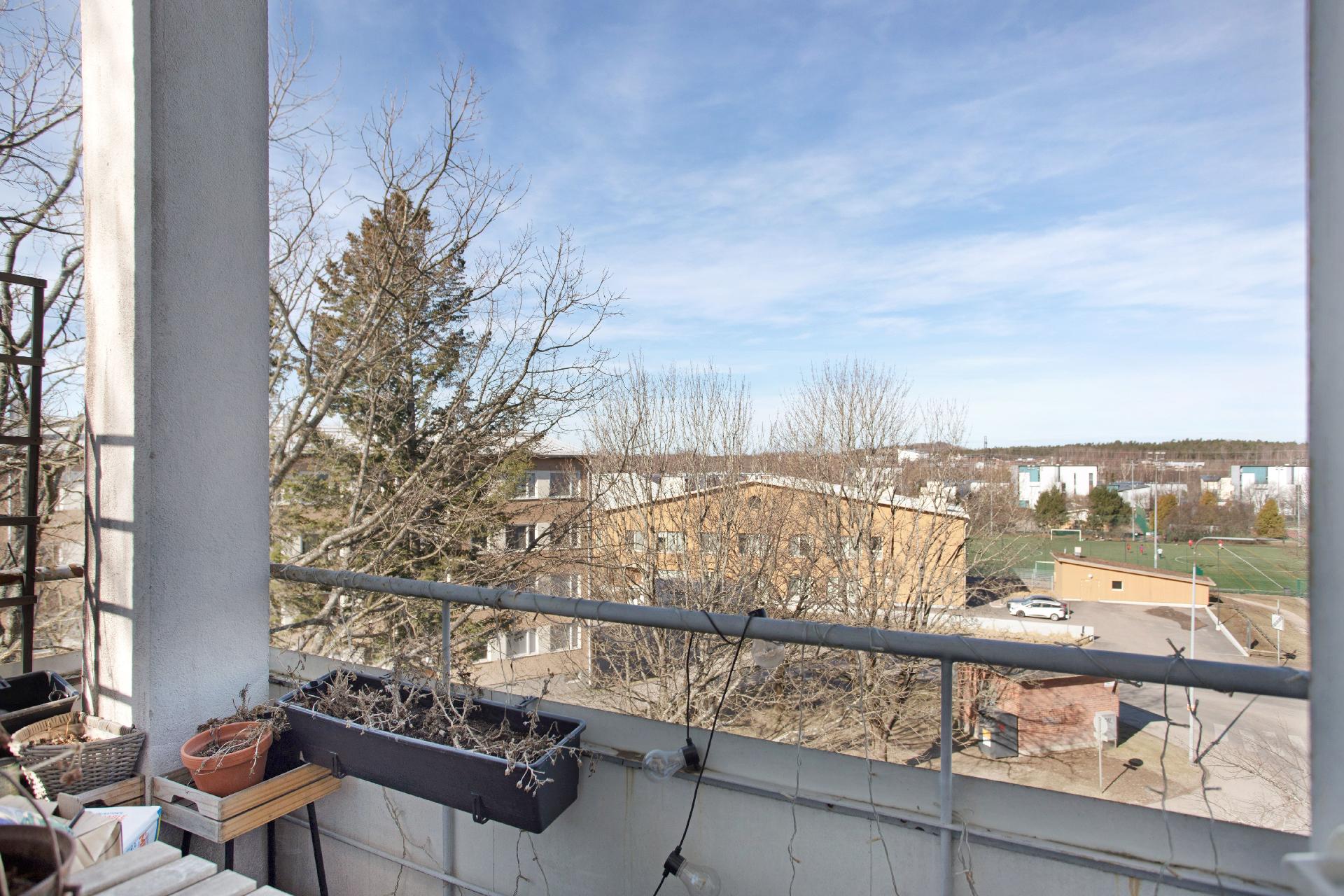 Kanneltie 9, Kannelmäki, Helsinki