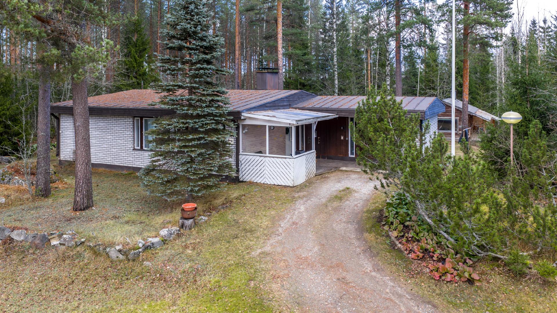 Välitie 2, Montola, Pieksämäki