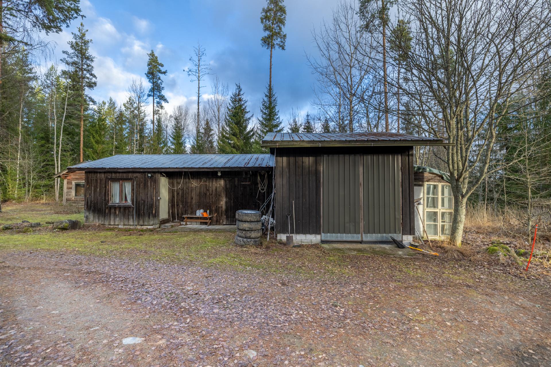 Välitie 2, Montola, Pieksämäki