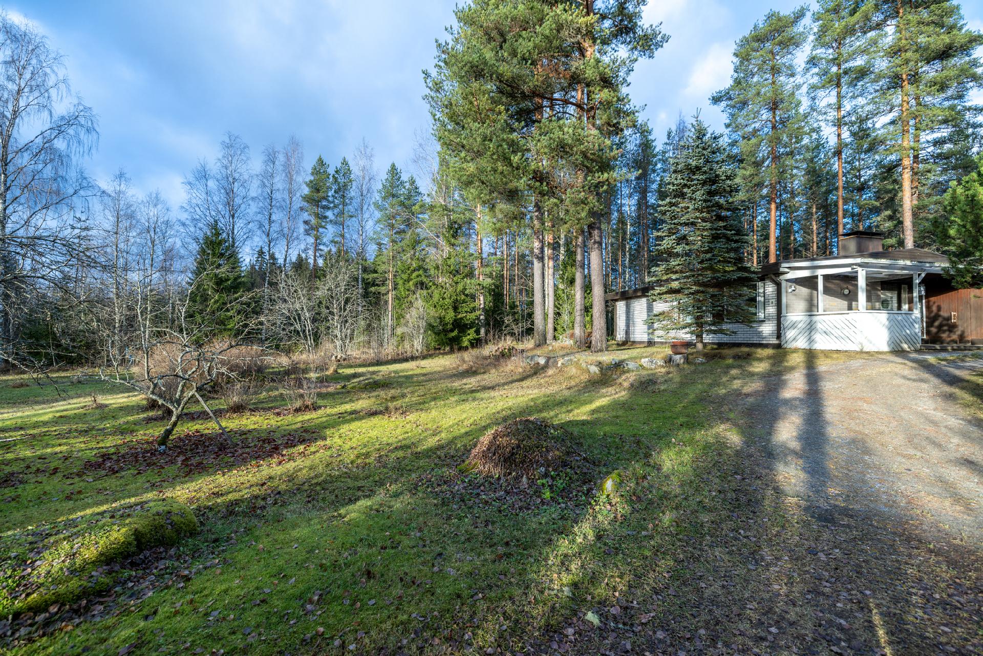 Välitie 2, Montola, Pieksämäki