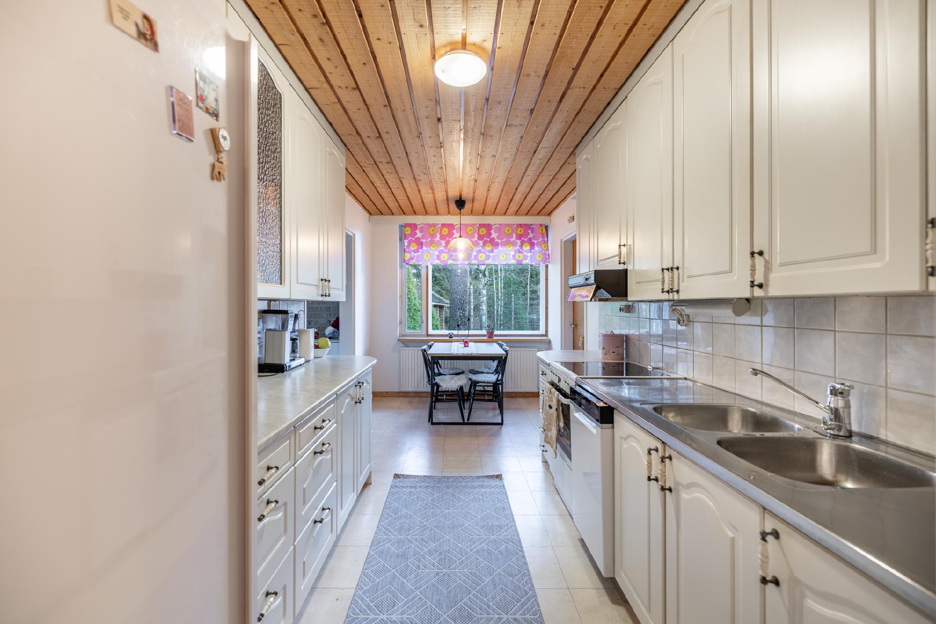 Välitie 2, Montola, Pieksämäki