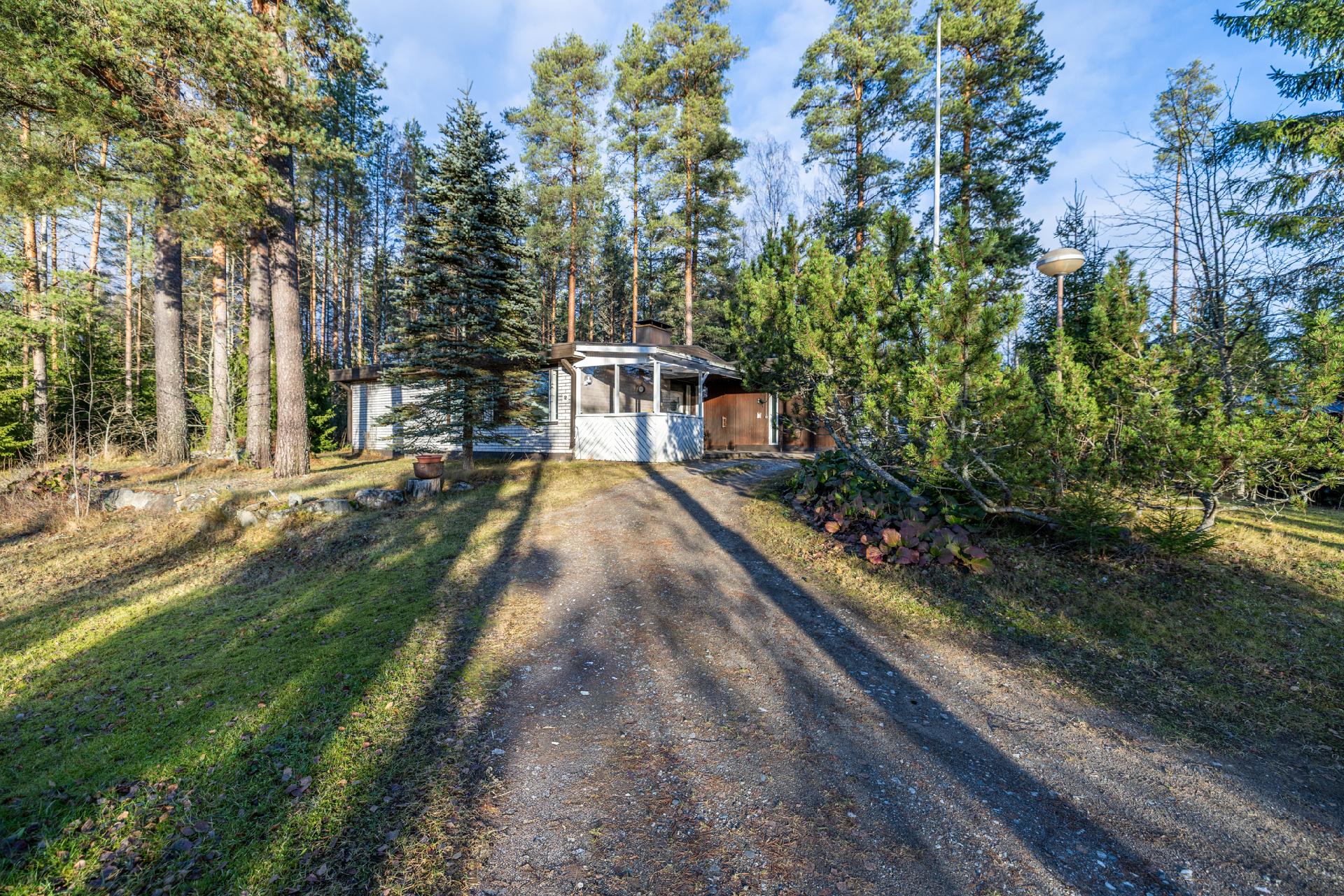 Välitie 2, Montola, Pieksämäki