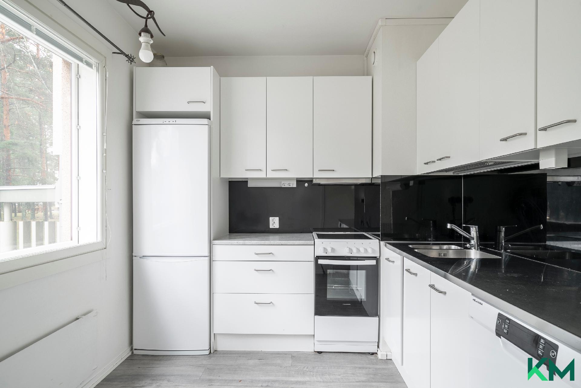 Kaarikuja 1, Kontula, Helsinki