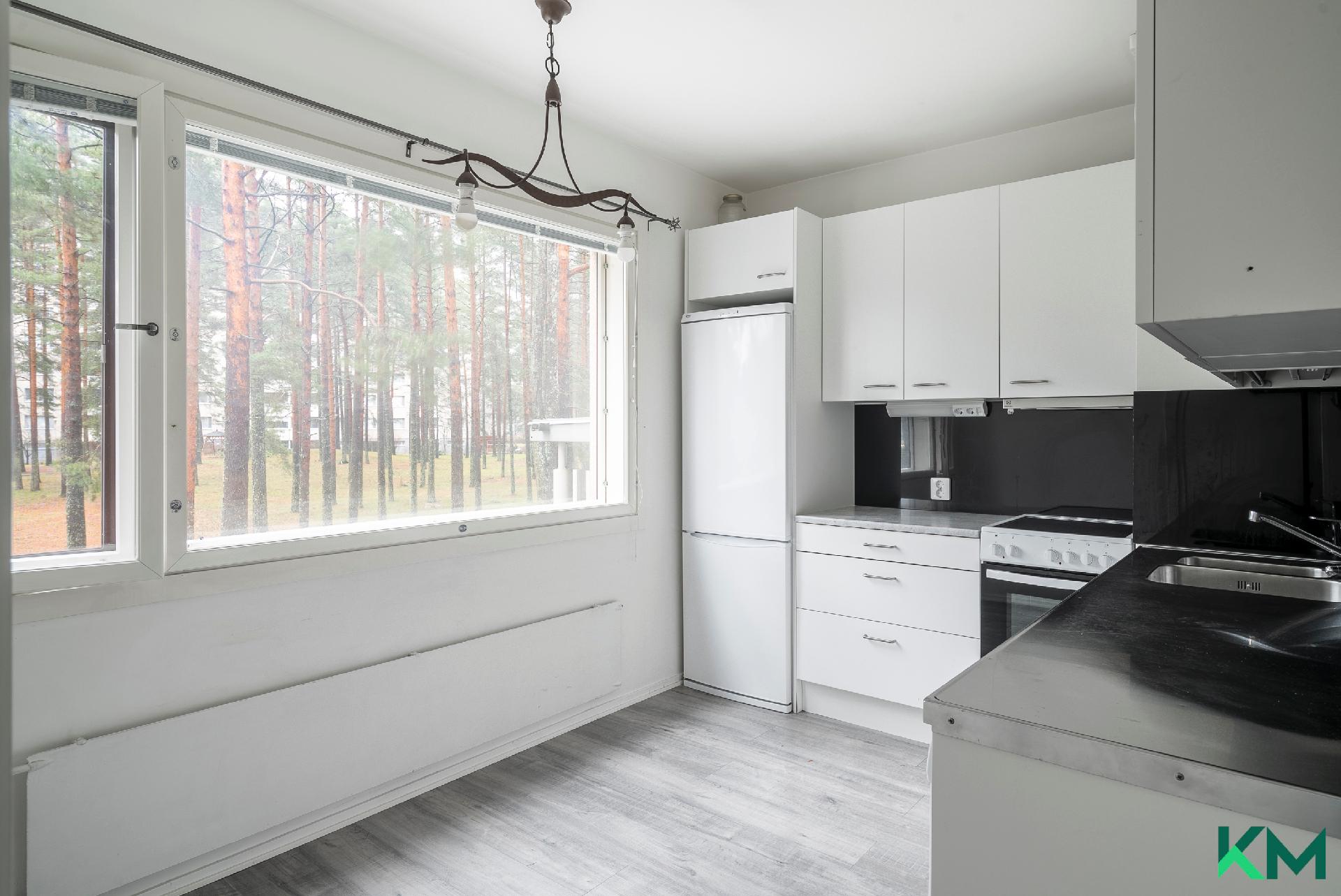 Kaarikuja 1, Kontula, Helsinki