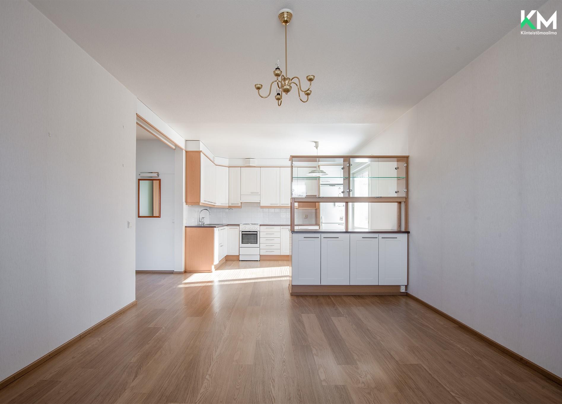 Lumparlankatu 11, Keskusta, Raisio