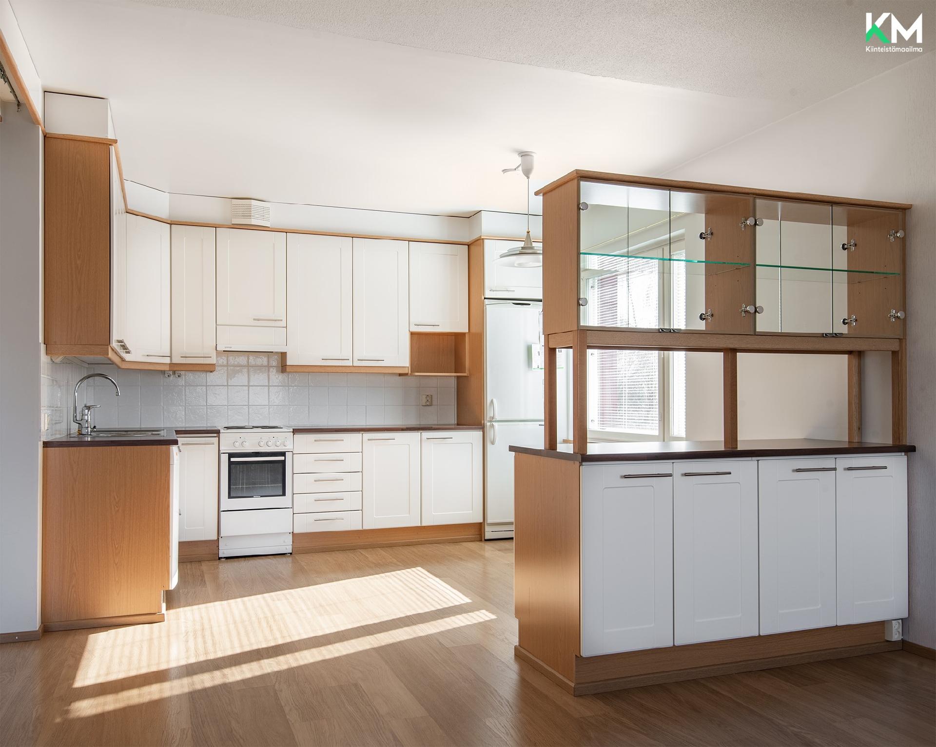 Lumparlankatu 11, Keskusta, Raisio