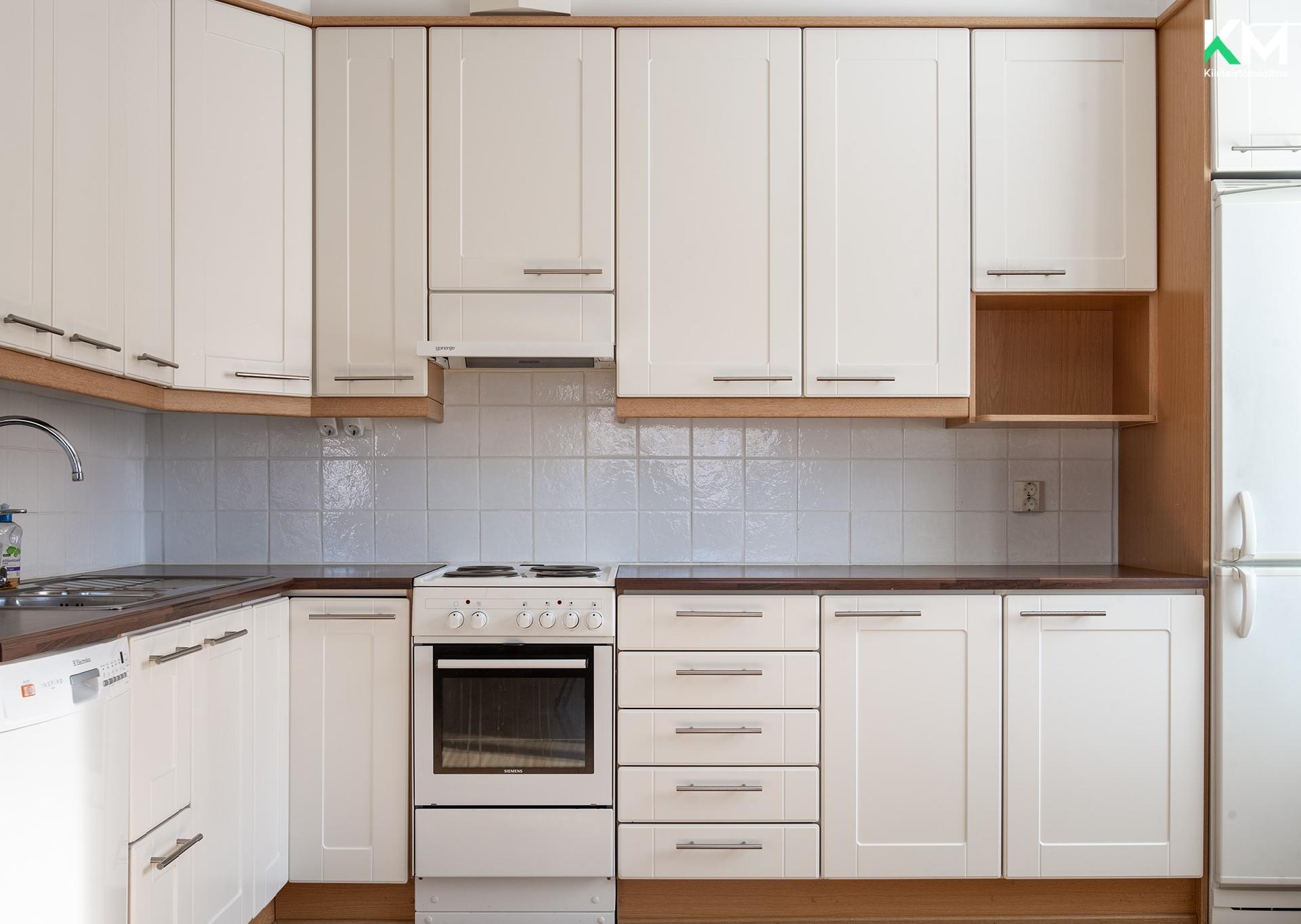 Lumparlankatu 11, Keskusta, Raisio