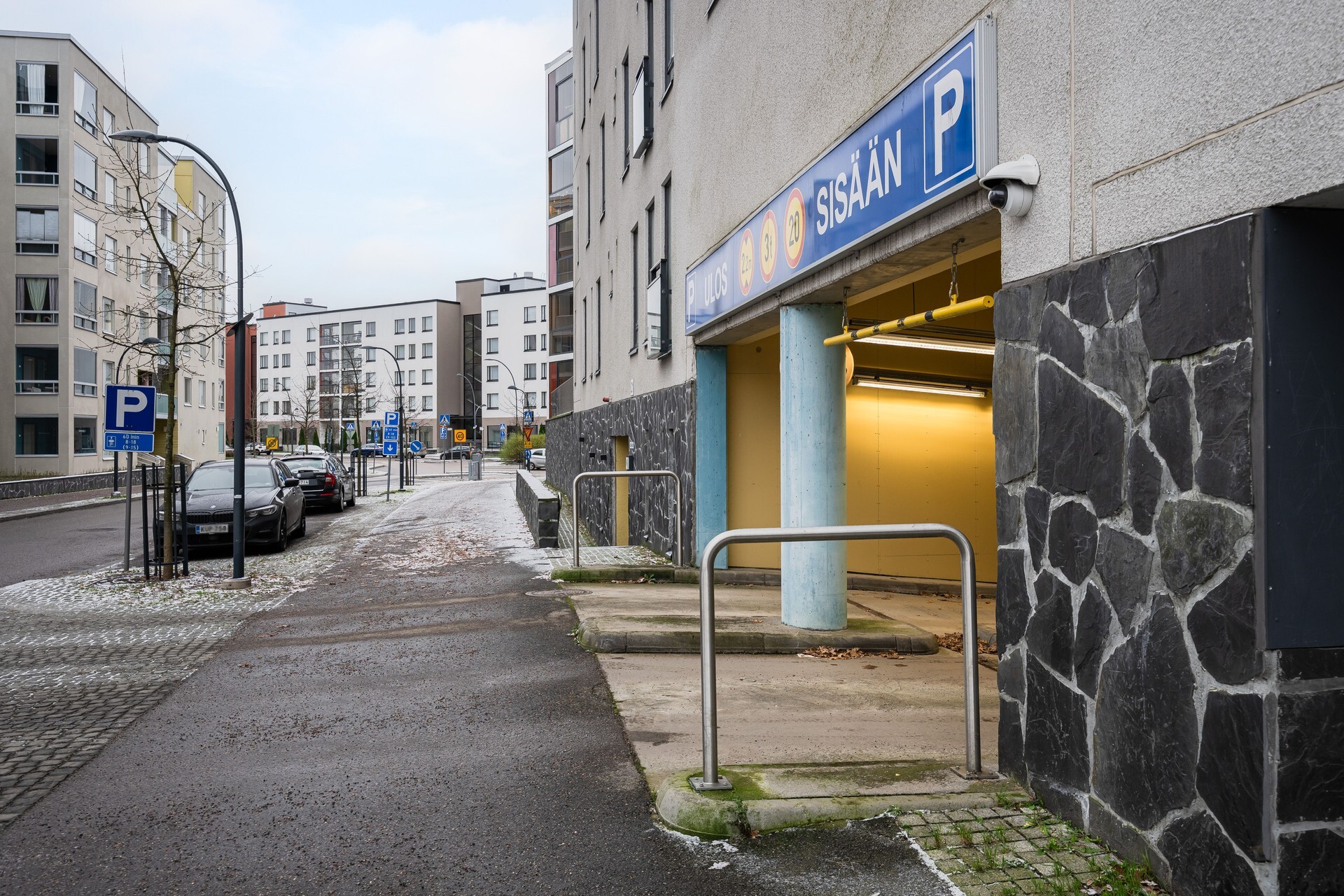 Parkkihalli