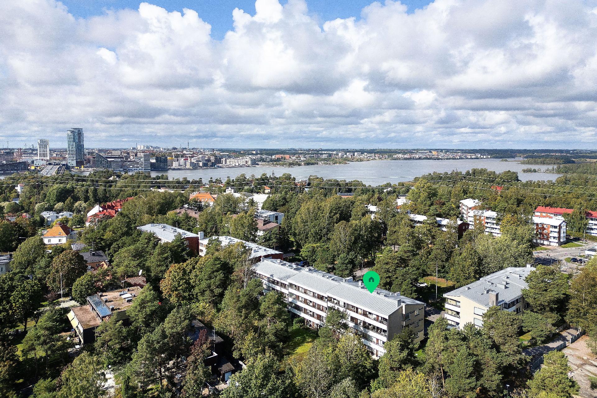 Relanderinaukio 1, Kulosaari, Helsinki