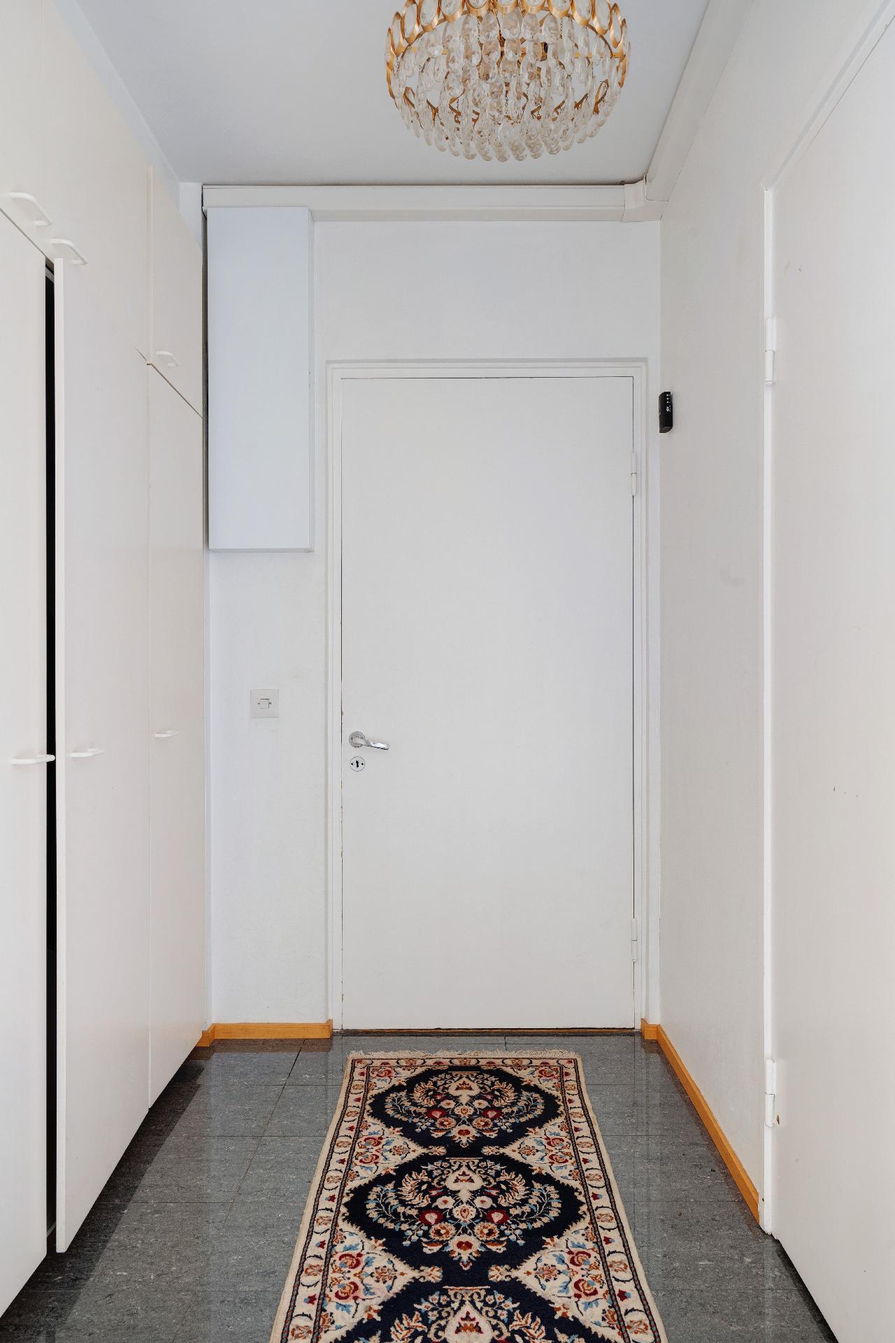 Relanderinaukio 1, Kulosaari, Helsinki