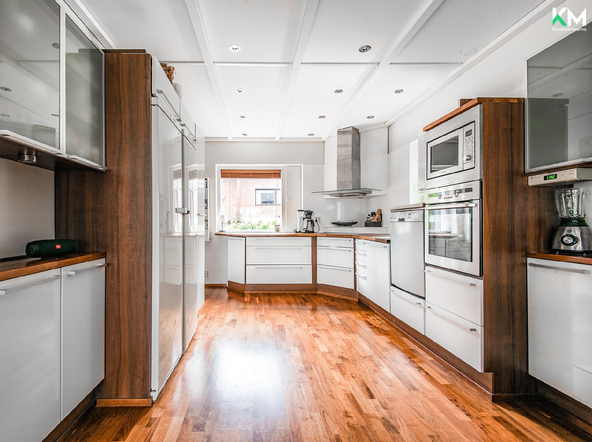 Rajalähteenkatu 15, Hirvensalo, Turku