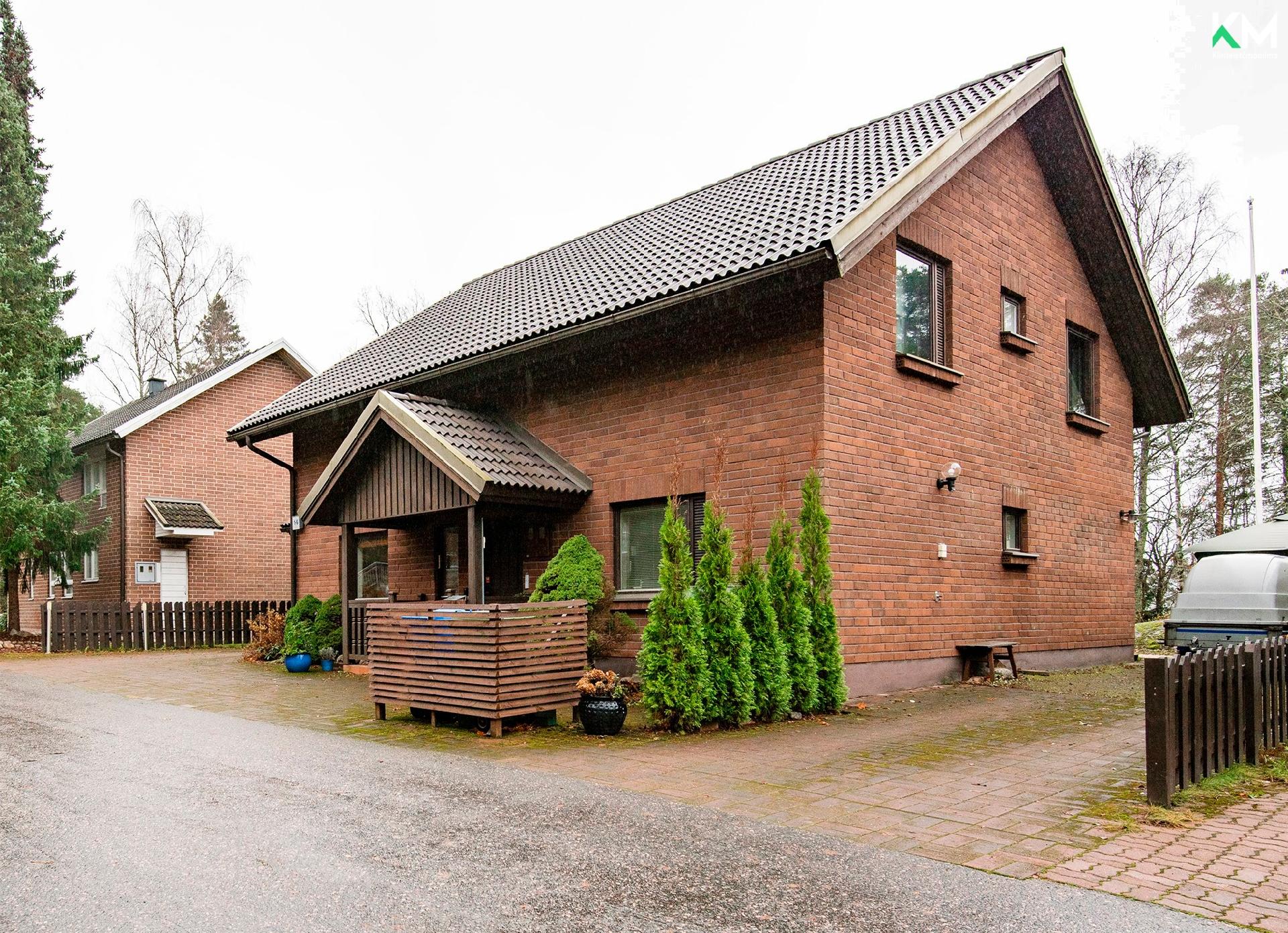 Rajalähteenkatu 15, Hirvensalo, Turku