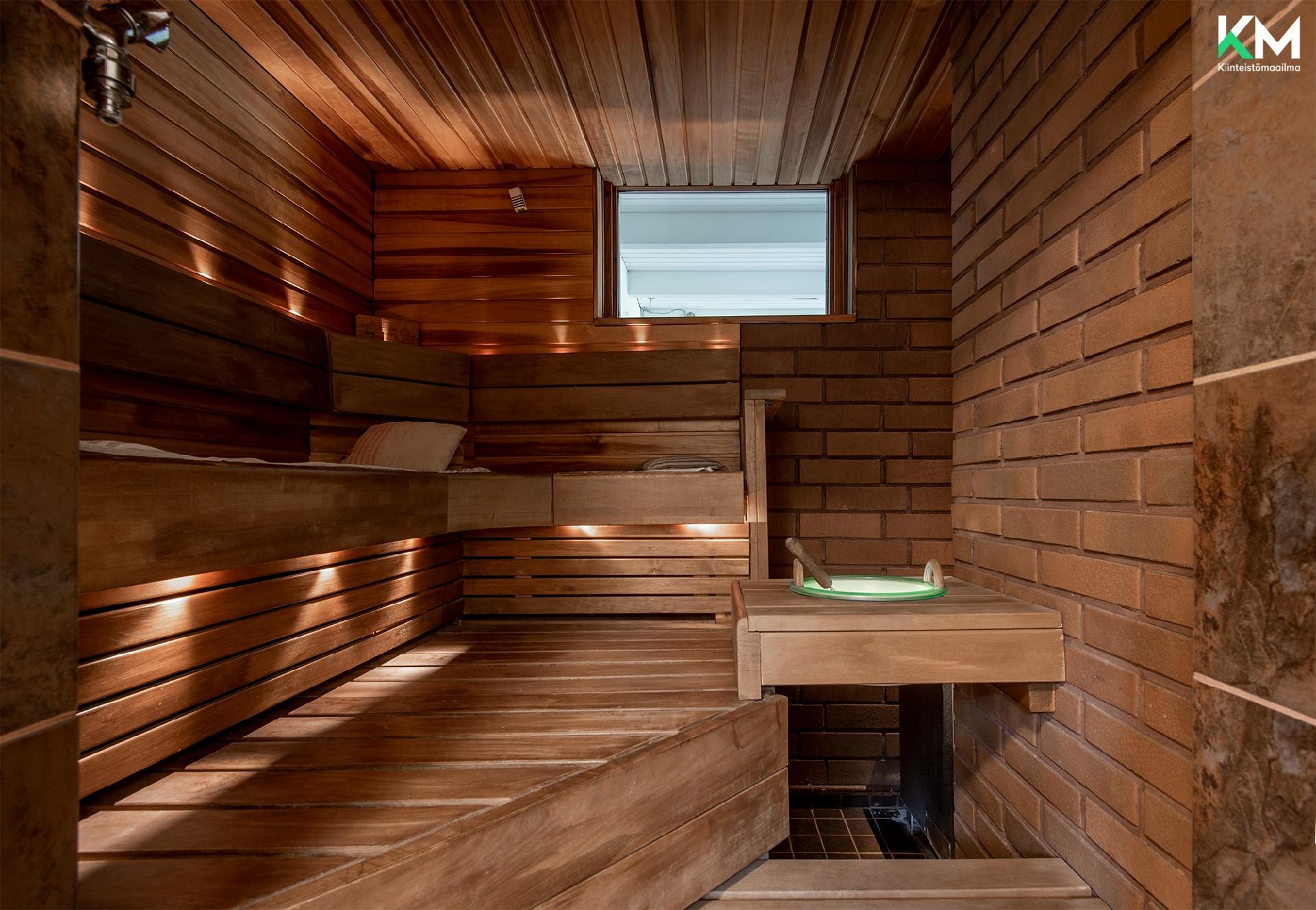 Rajalähteenkatu 15, Hirvensalo, Turku