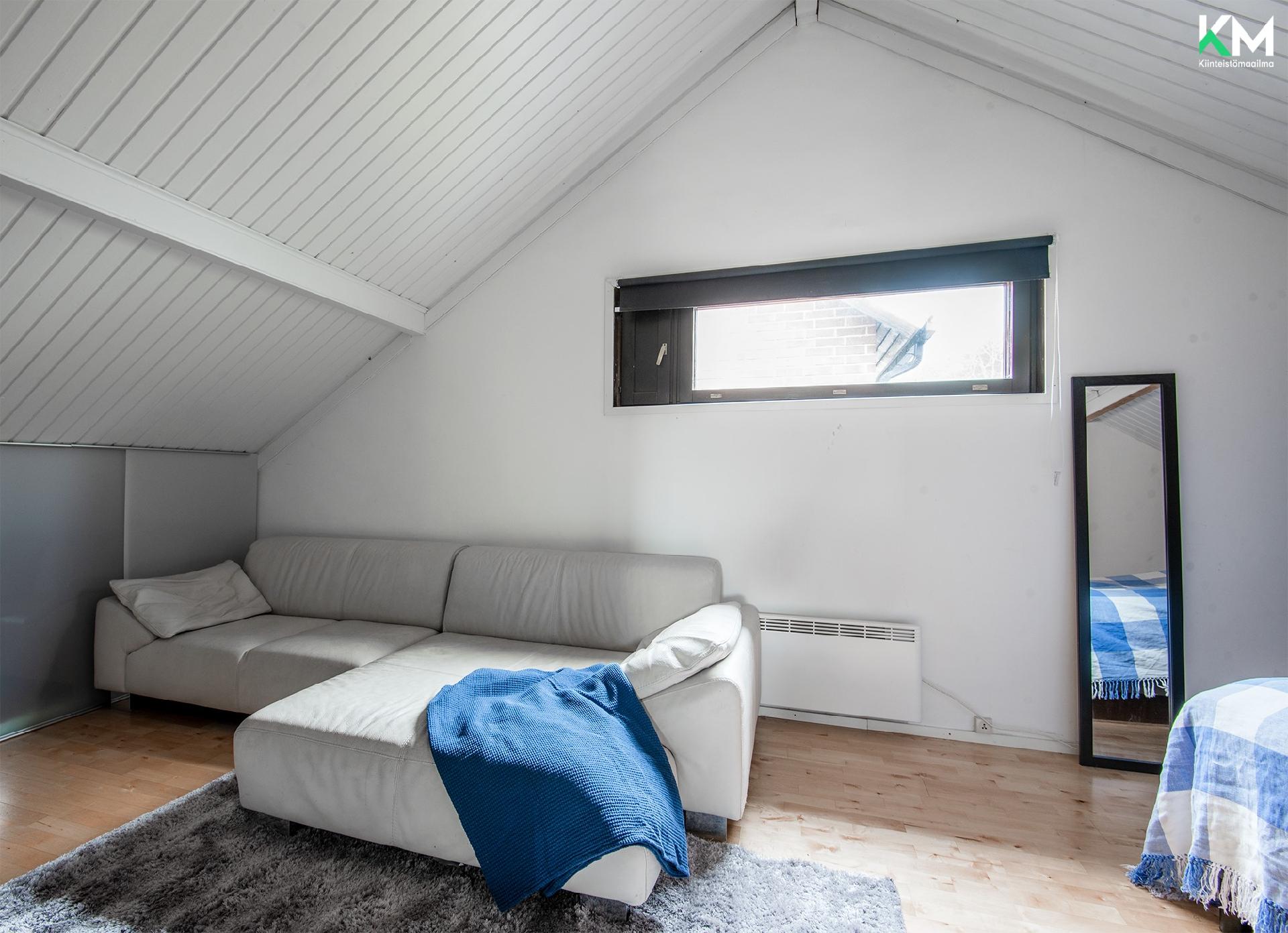 Rajalähteenkatu 15, Hirvensalo, Turku