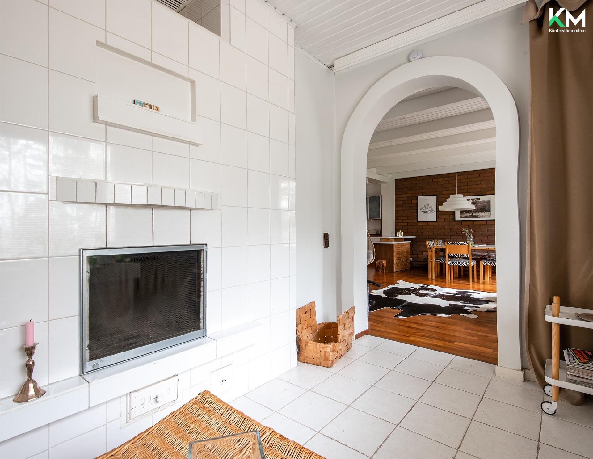 Rajalähteenkatu 15, Hirvensalo, Turku