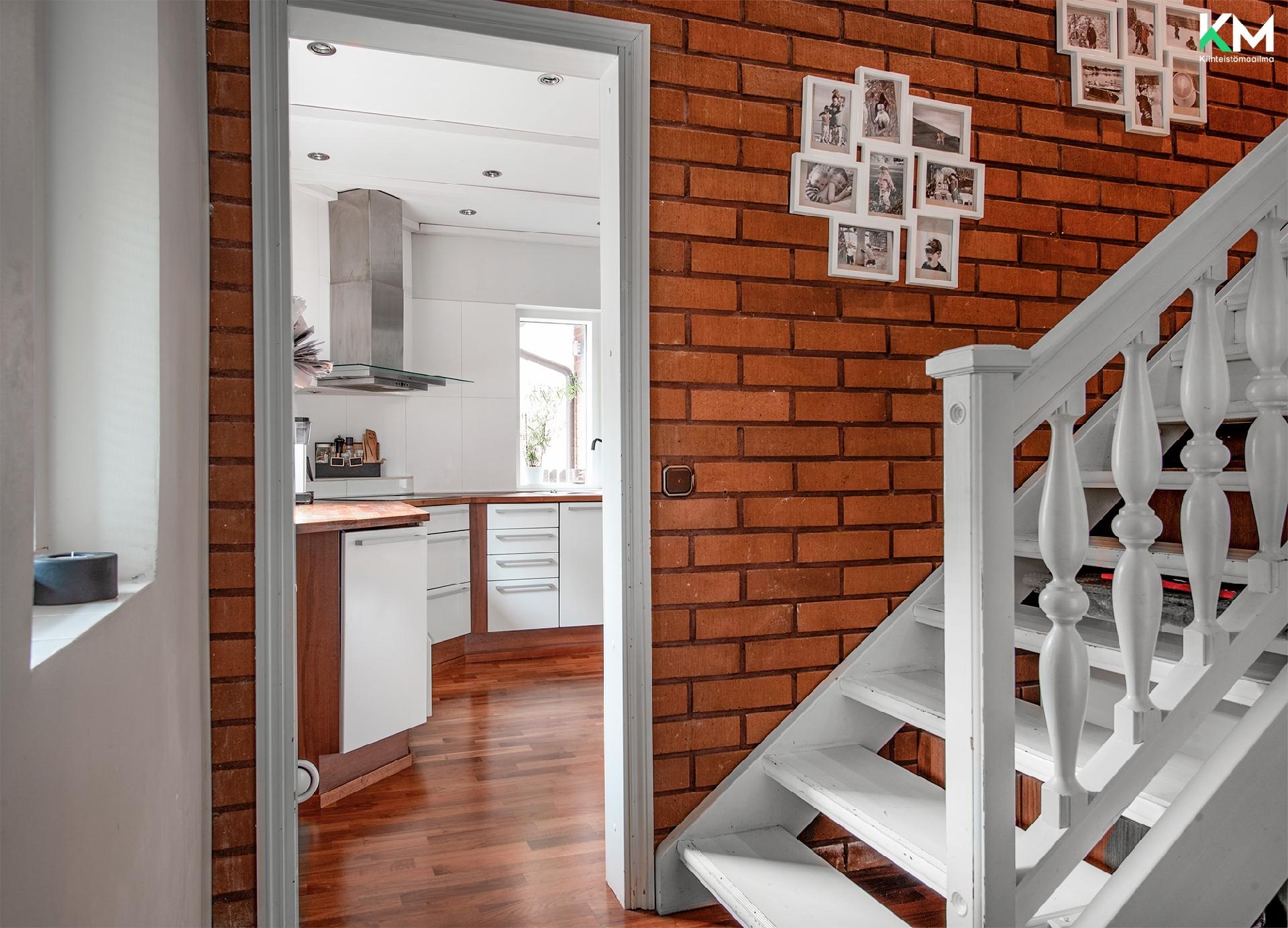 Rajalähteenkatu 15, Hirvensalo, Turku