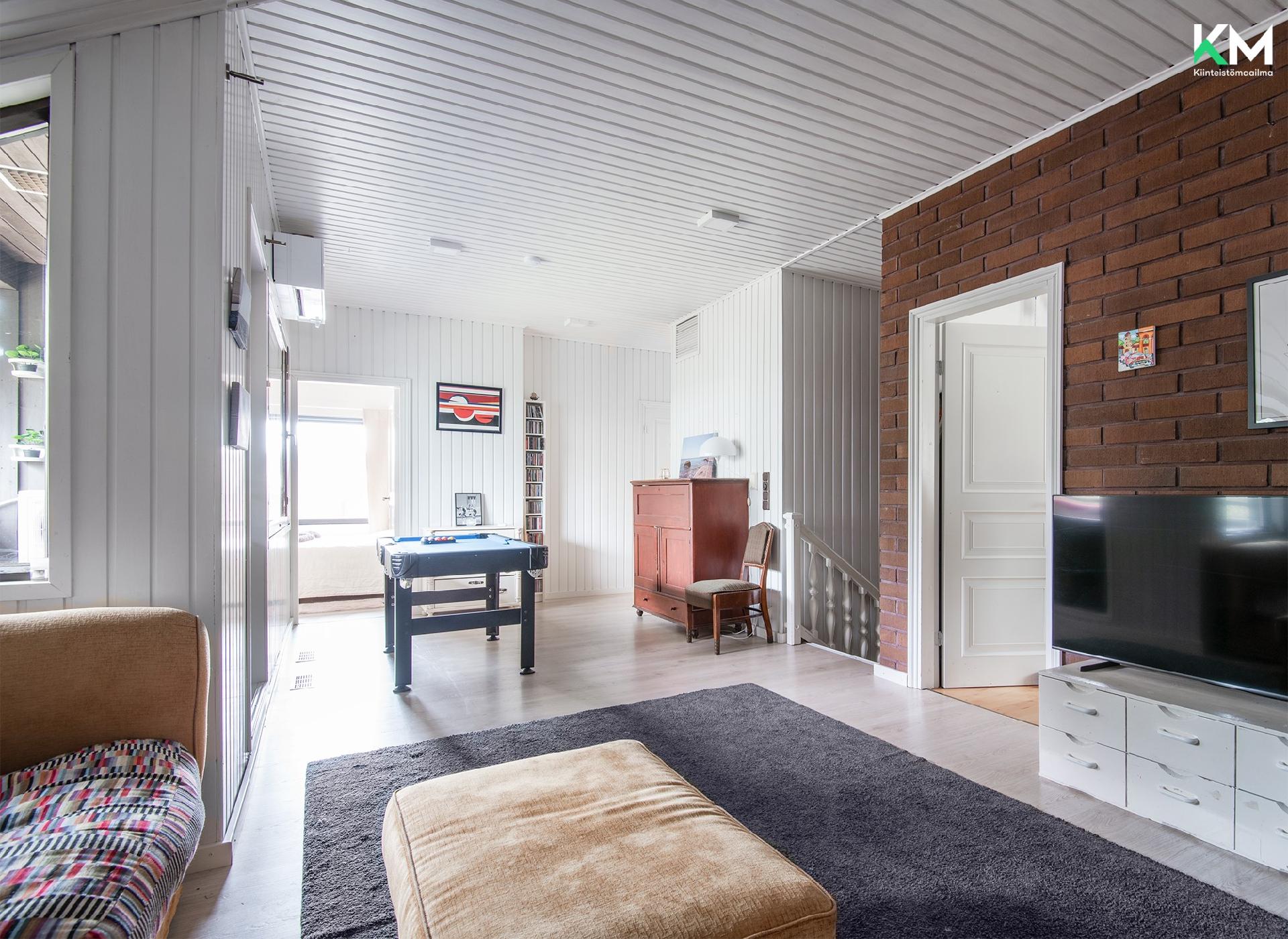 Rajalähteenkatu 15, Hirvensalo, Turku