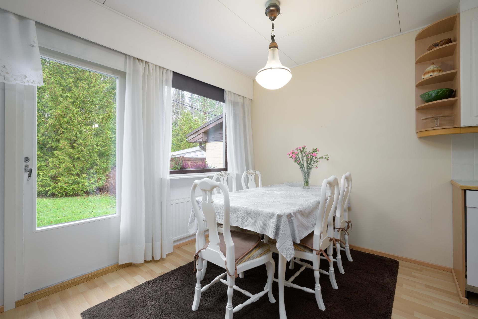 Aropellonkuja 7, Kirkonkylä, Nurmijärvi