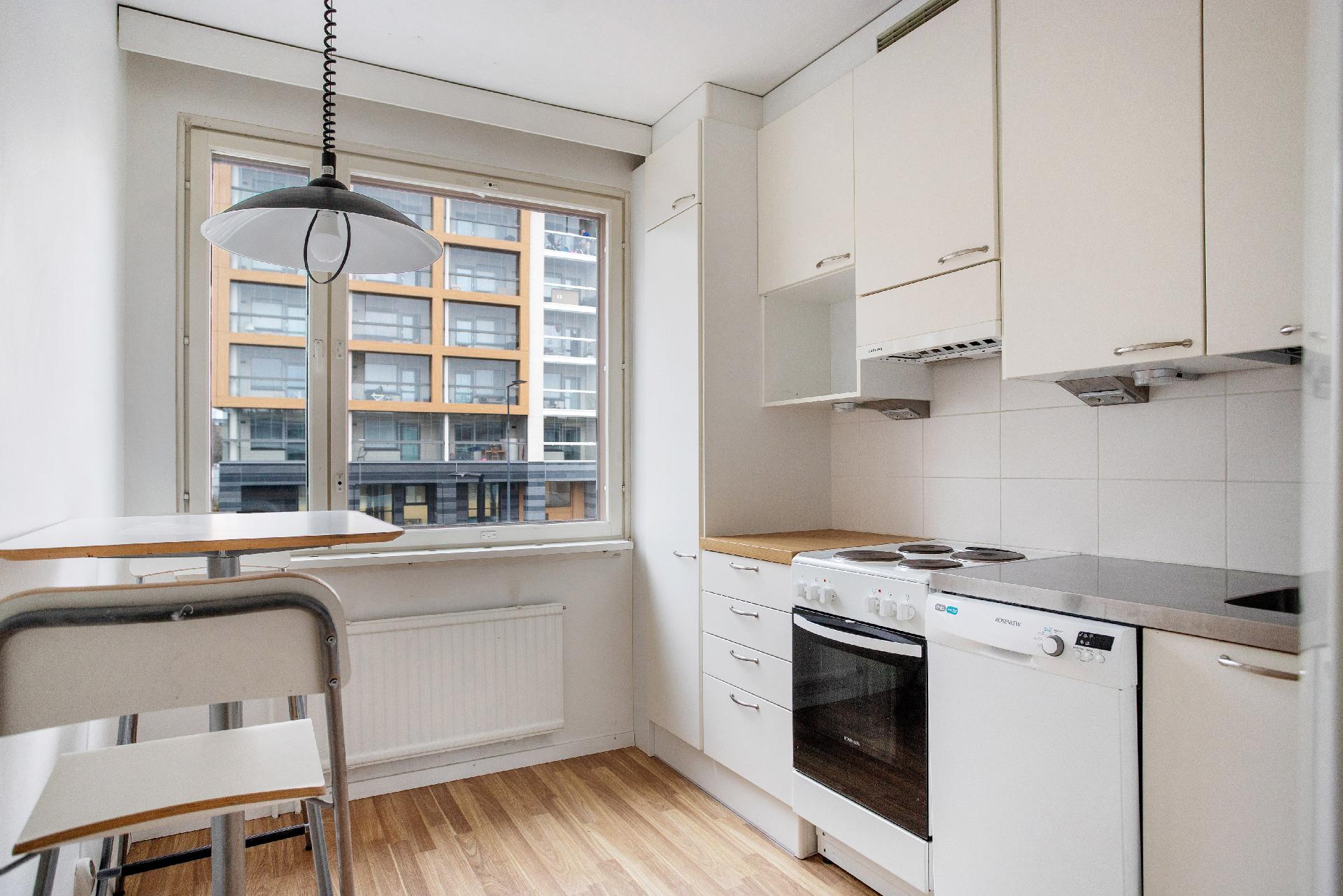 Kielotie 30-32, Tikkurila, Vantaa