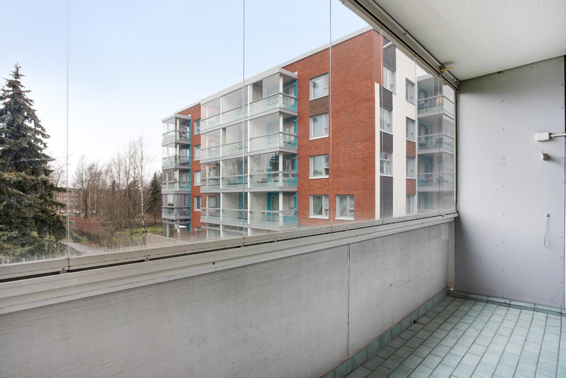 Kielotie 30-32, Tikkurila, Vantaa