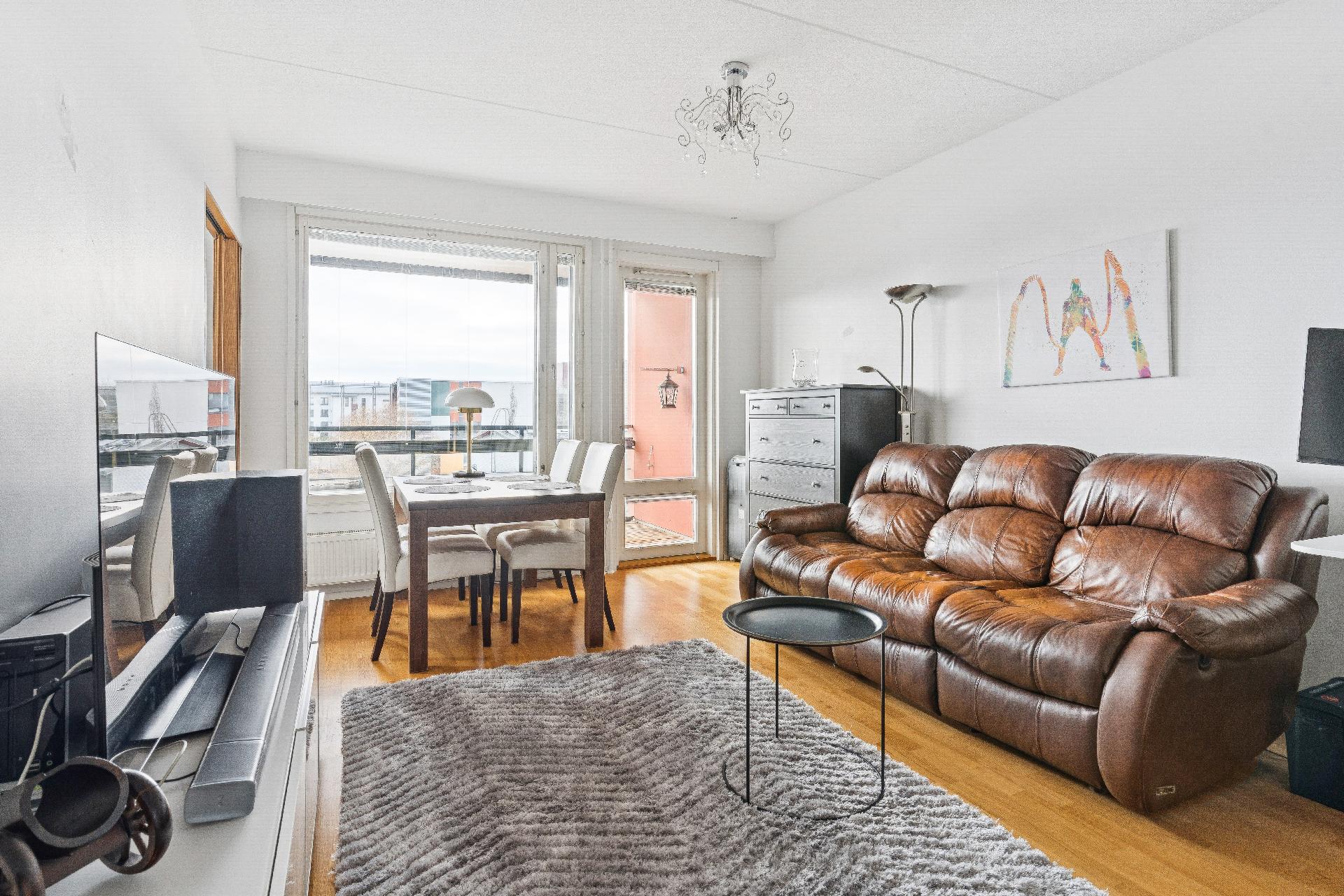 Tilanhoitajankaari 18, Viikki, Helsinki