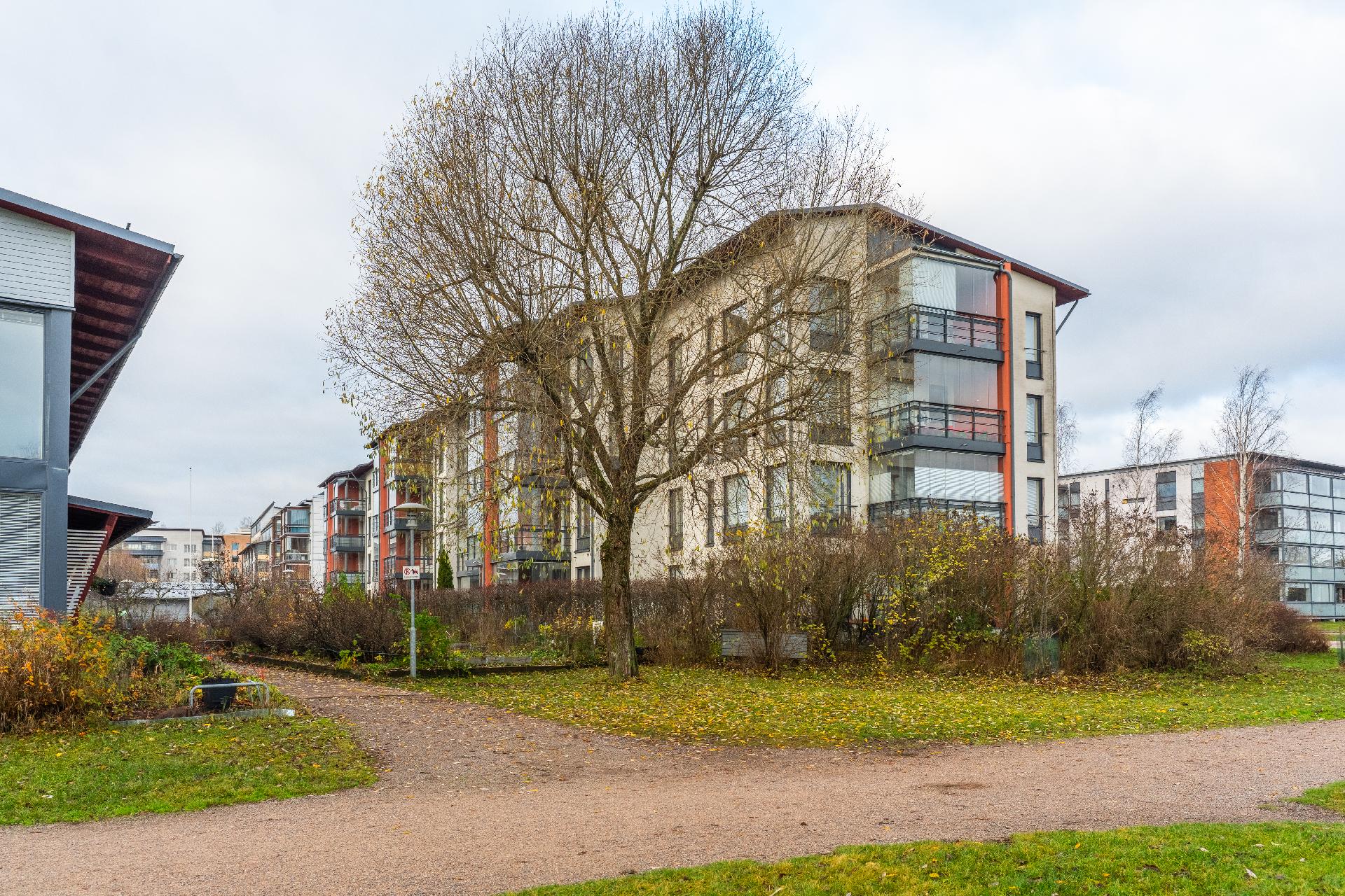 Tilanhoitajankaari 18, Viikki, Helsinki