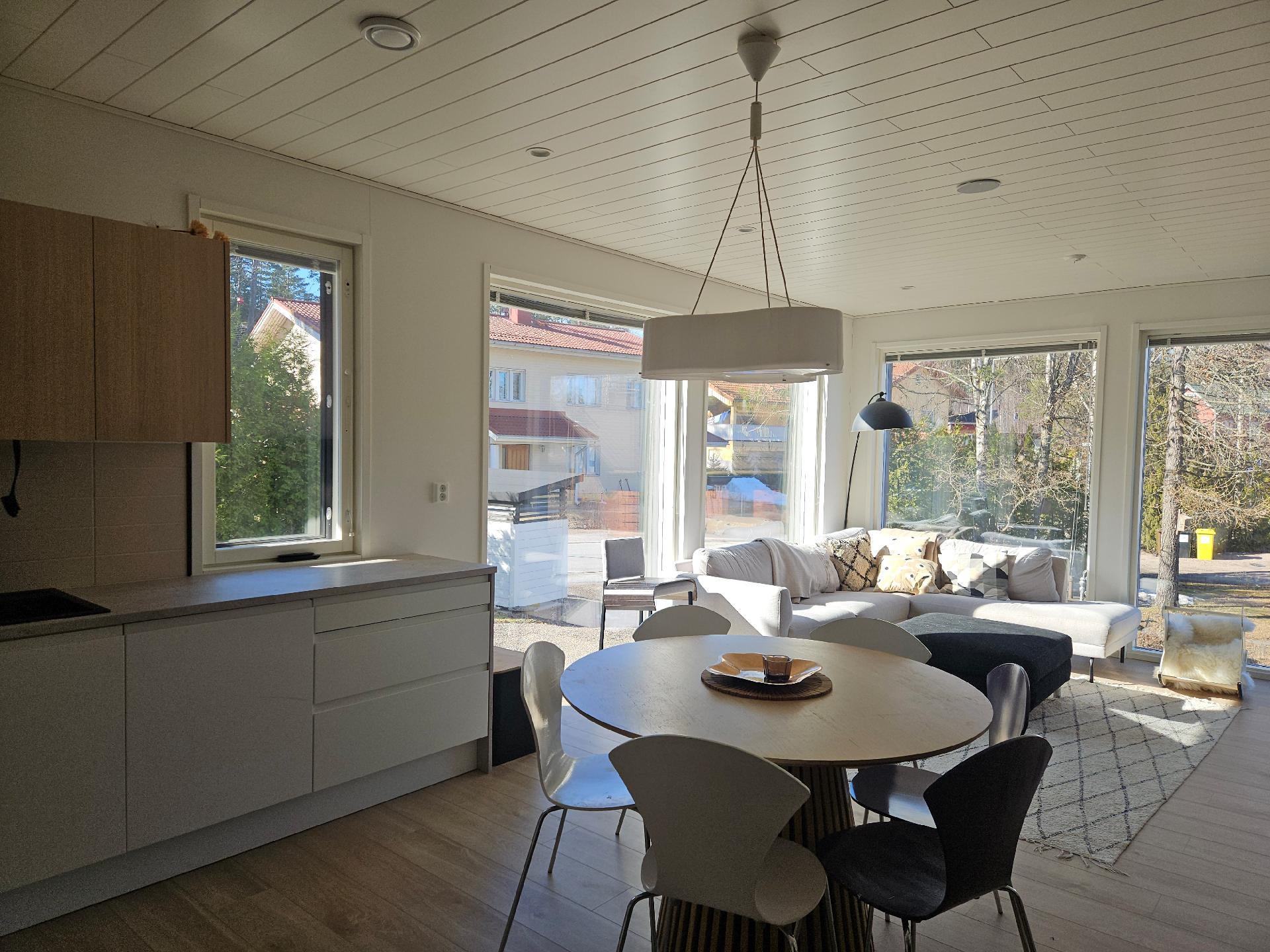 Kiuastie 16, Kaupunginkallio, Espoo