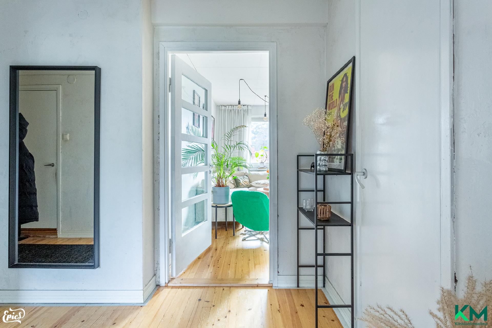 Tapulintie 10, Keskusta, Kangasala