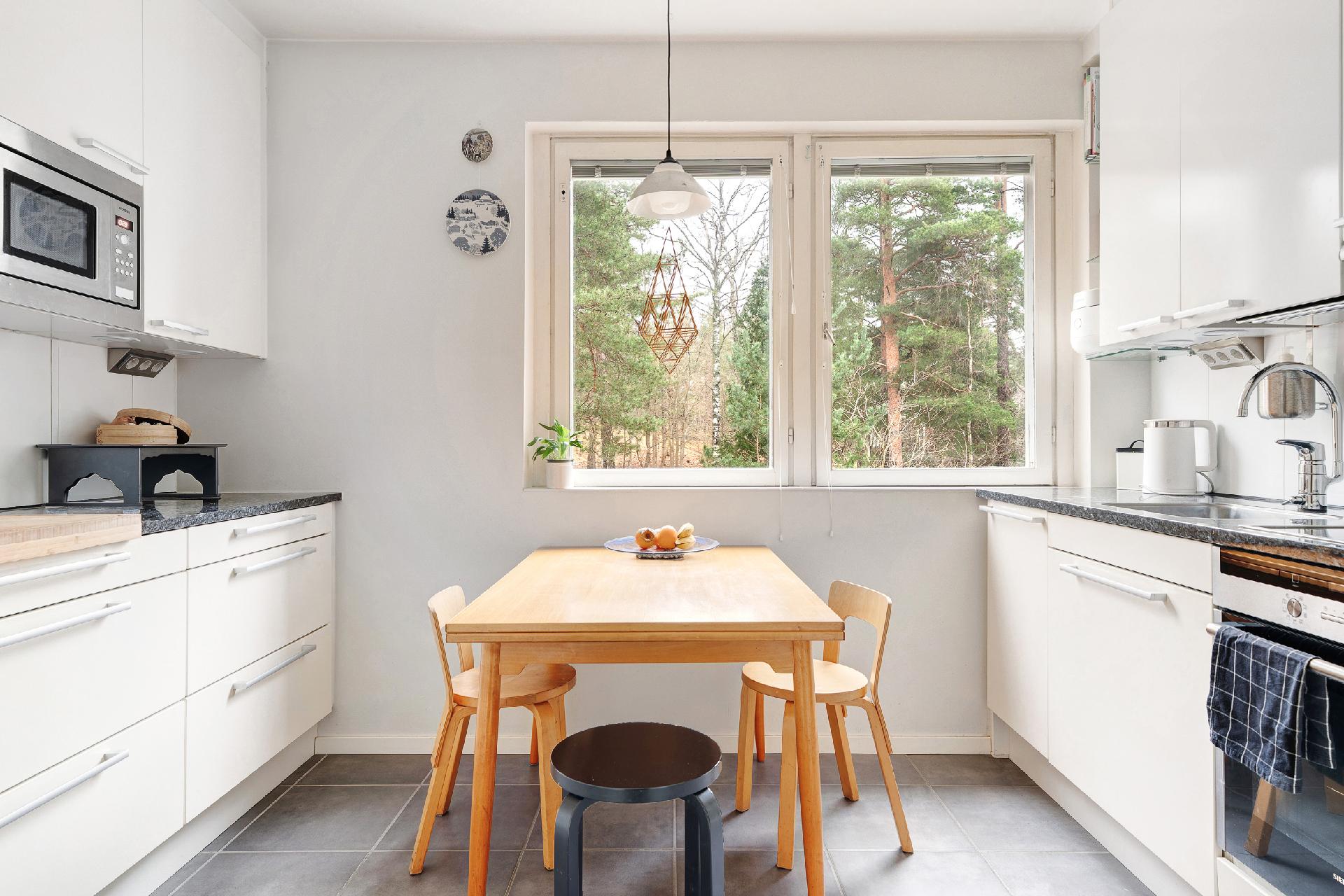 Menninkäisentie 5, Tapiola, Espoo